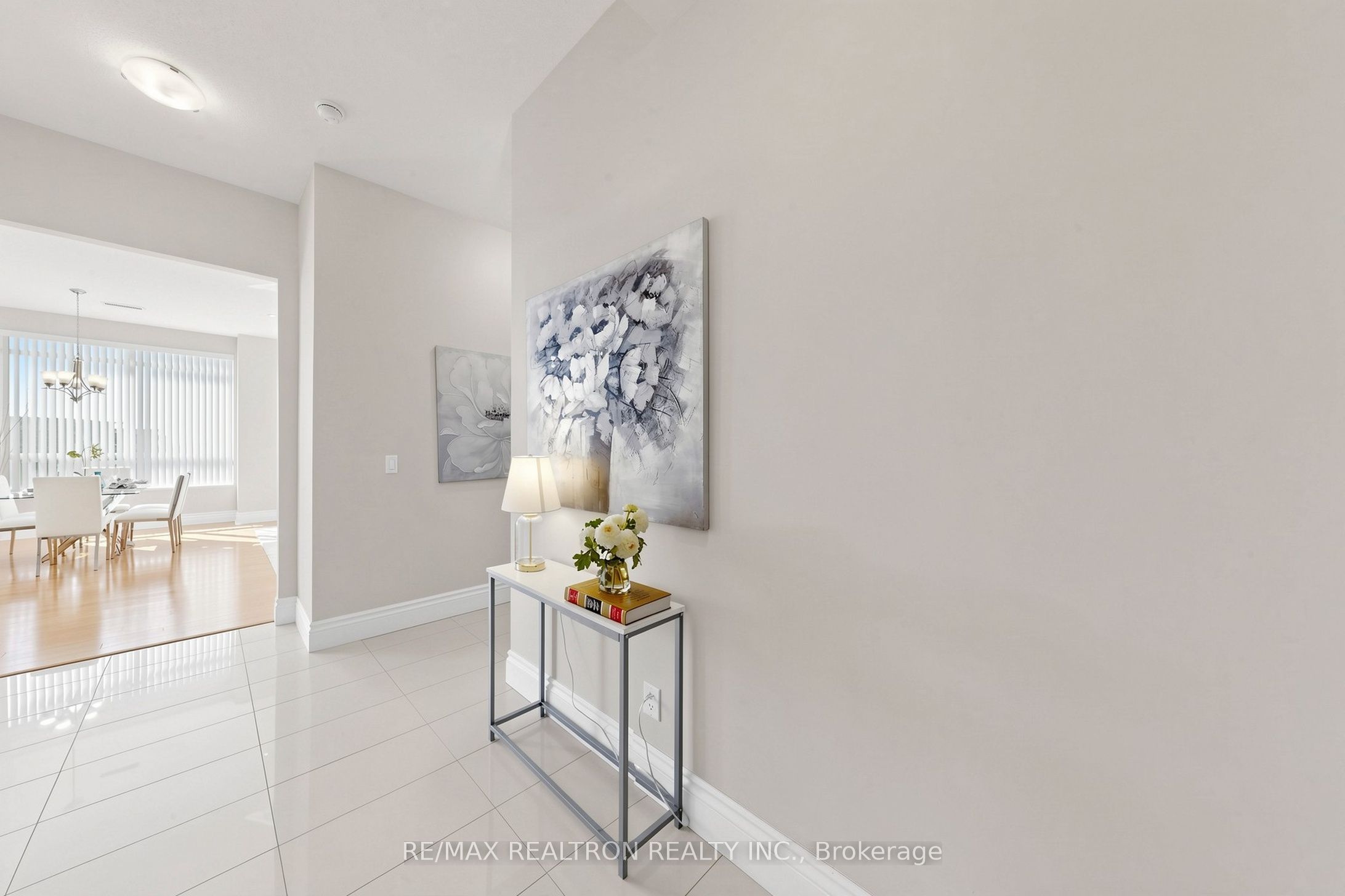 39 Galleria Parkway Uph3 Property Photo 9