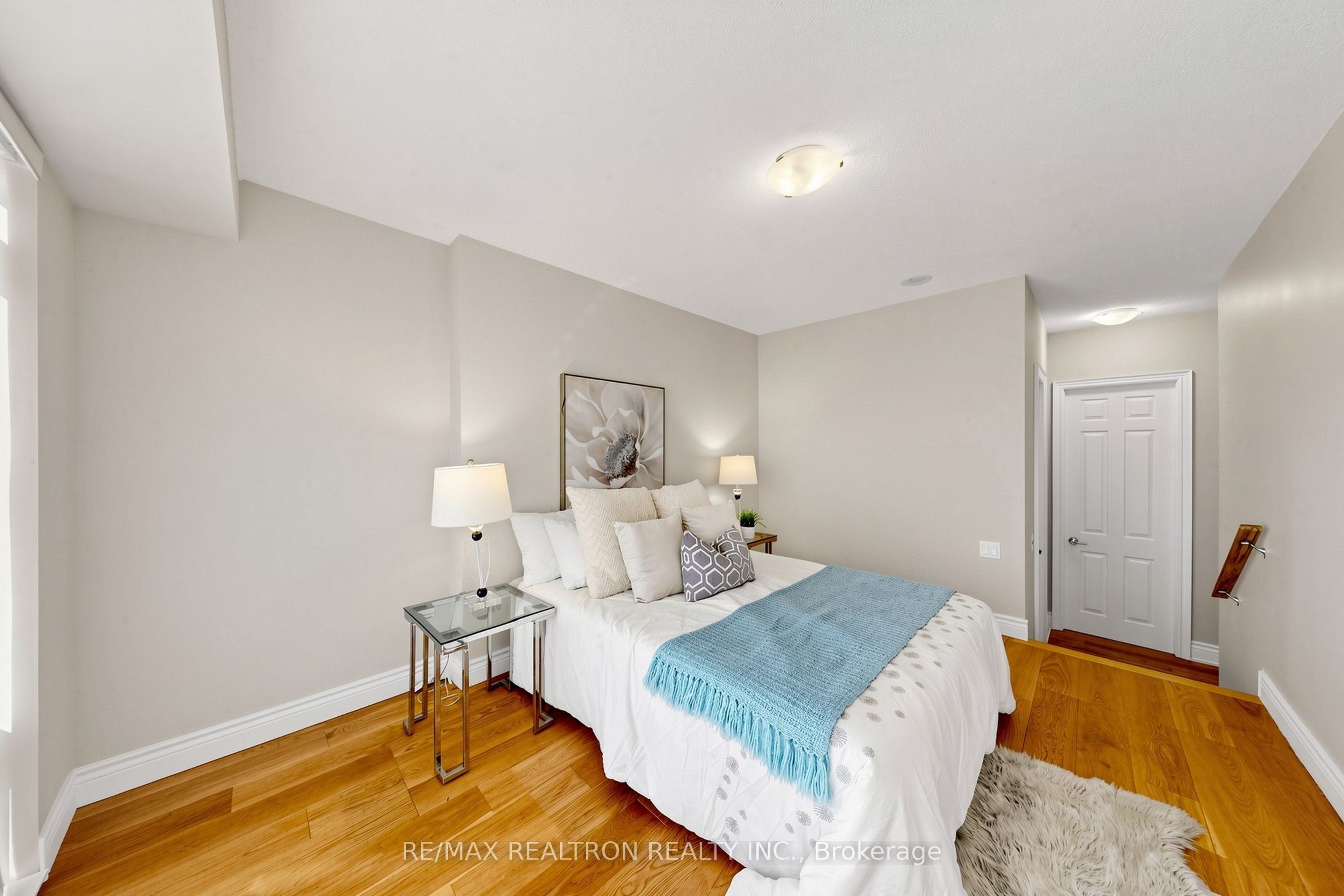 39 Galleria Parkway Uph3 Property Photo 28