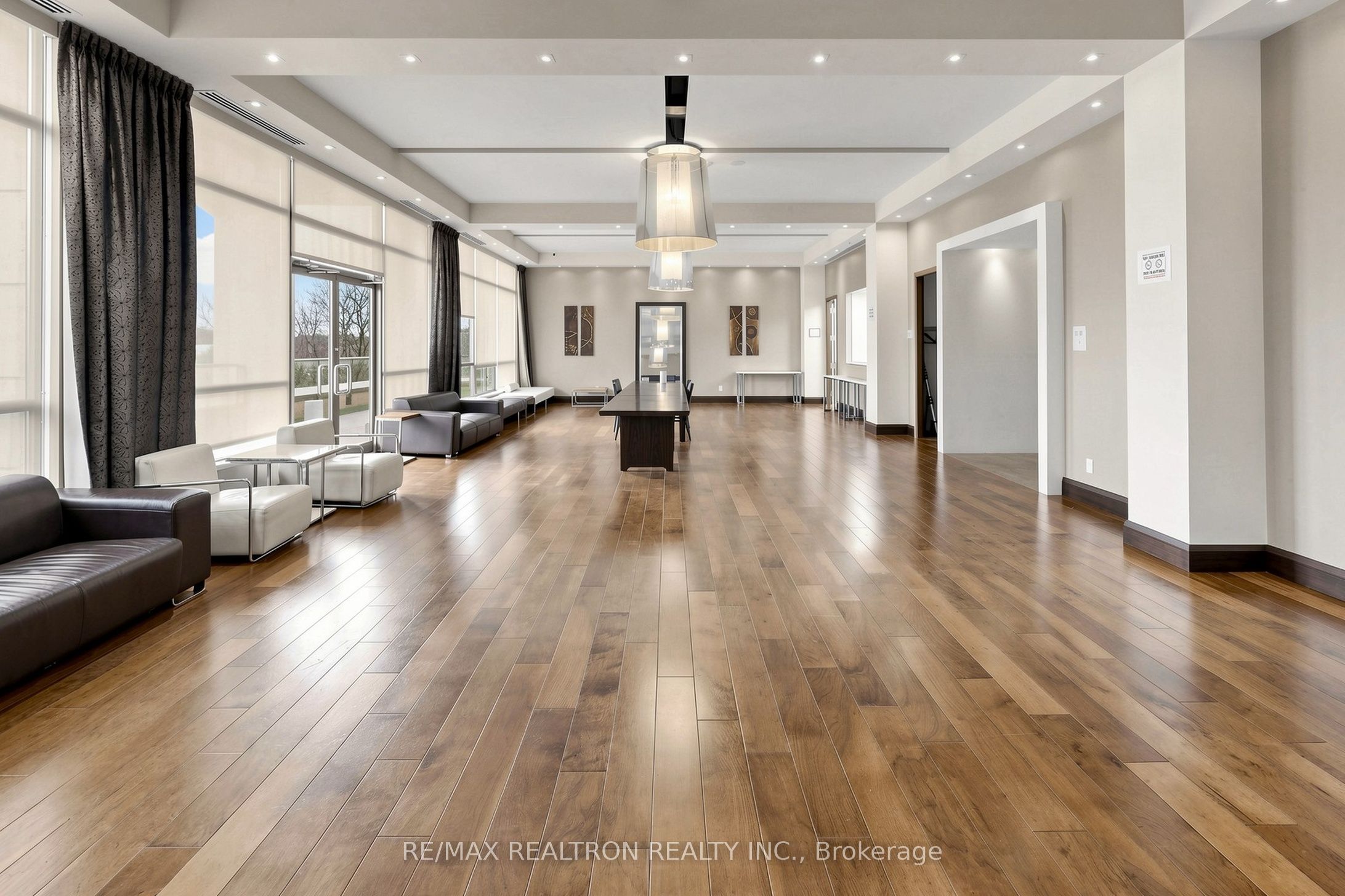 39 Galleria Parkway Uph3 Property Photo 44