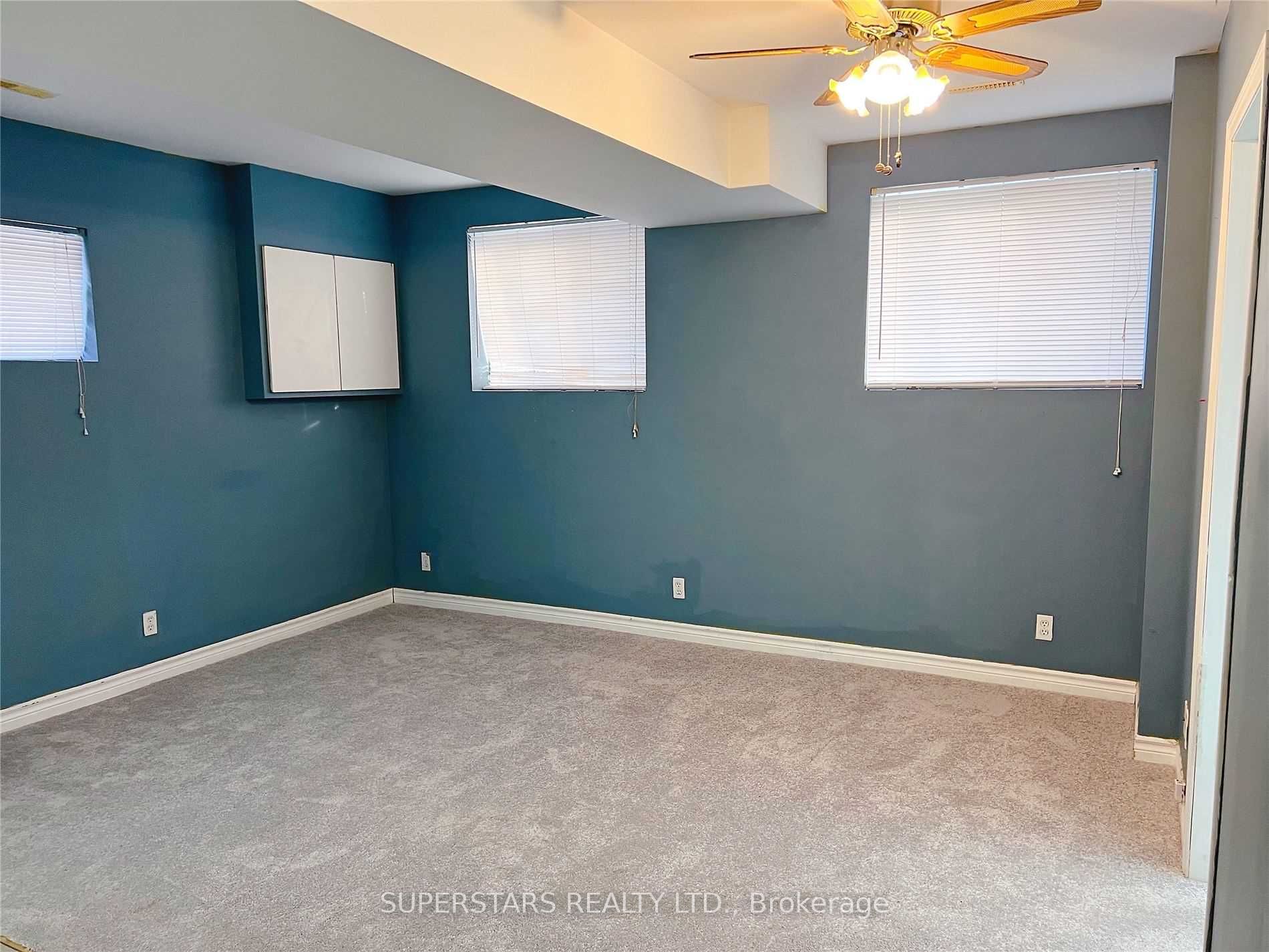 276 Parkwood Avenue Bsmt Property Photo 6