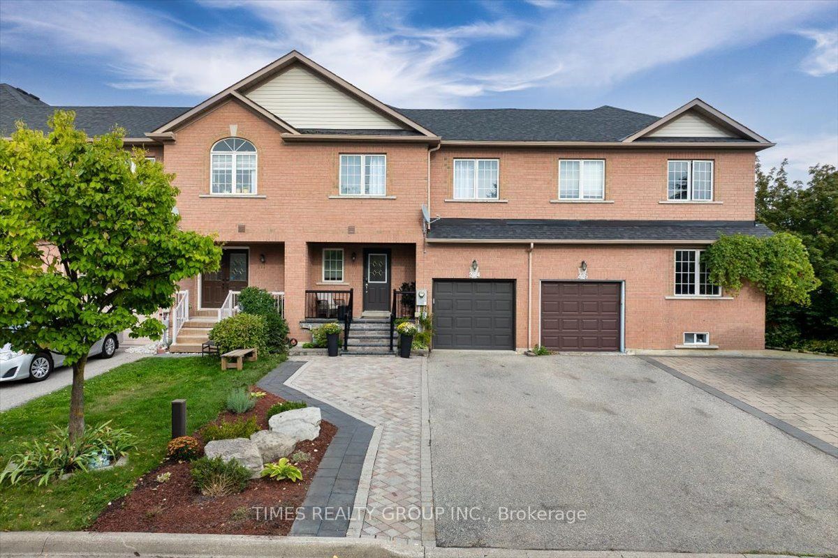 224 Westway Crescent Property Photo 2