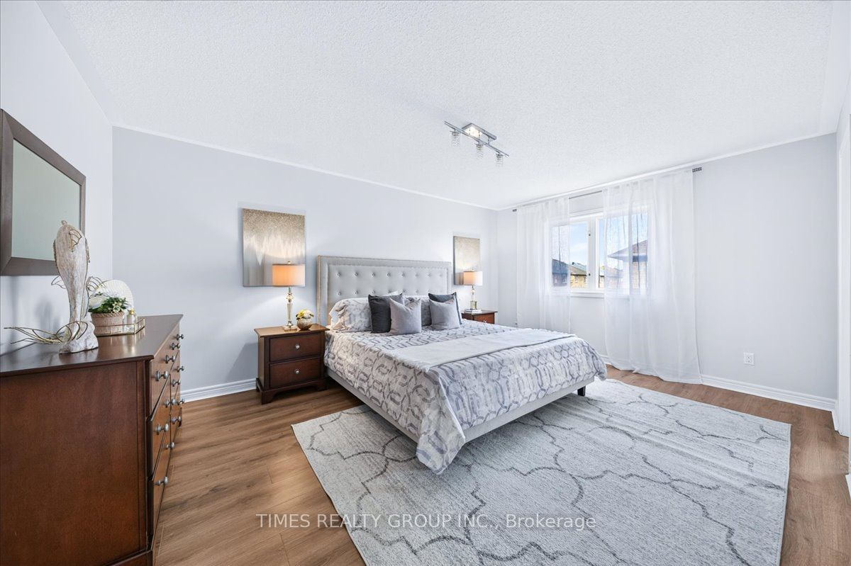224 Westway Crescent Property Photo 23