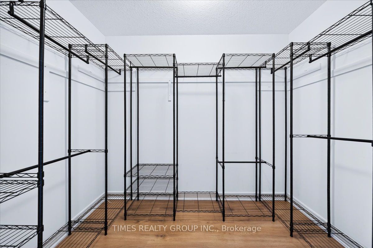 224 Westway Crescent Property Photo 24