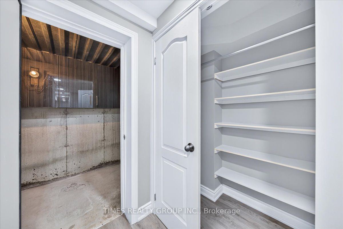 224 Westway Crescent Property Photo 41