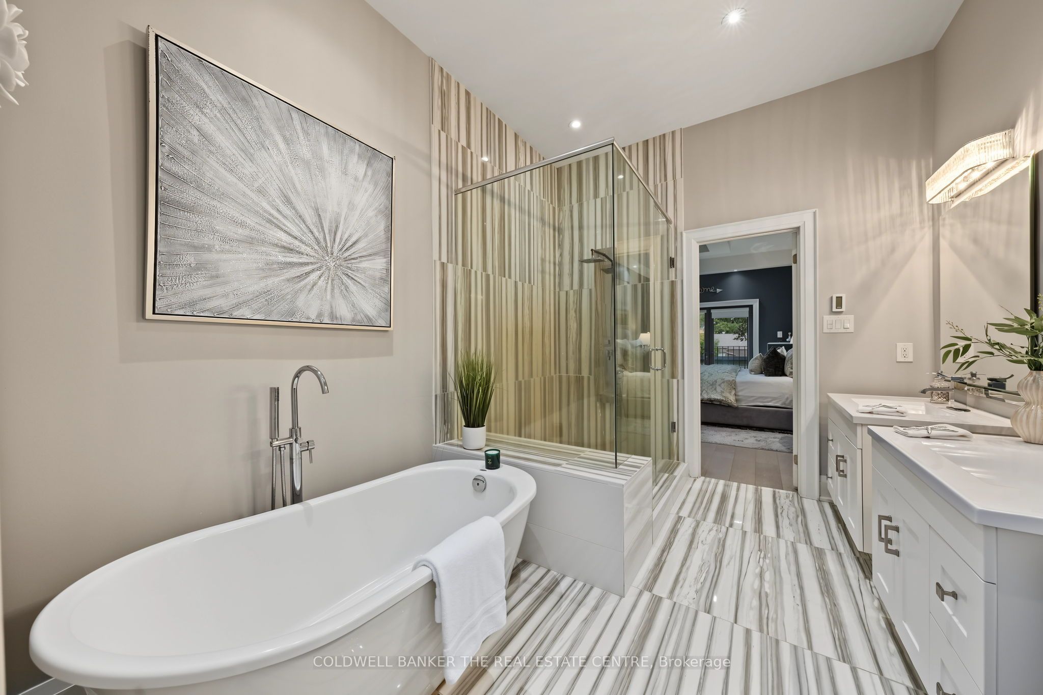 43 Wellington Street Property Photo 14