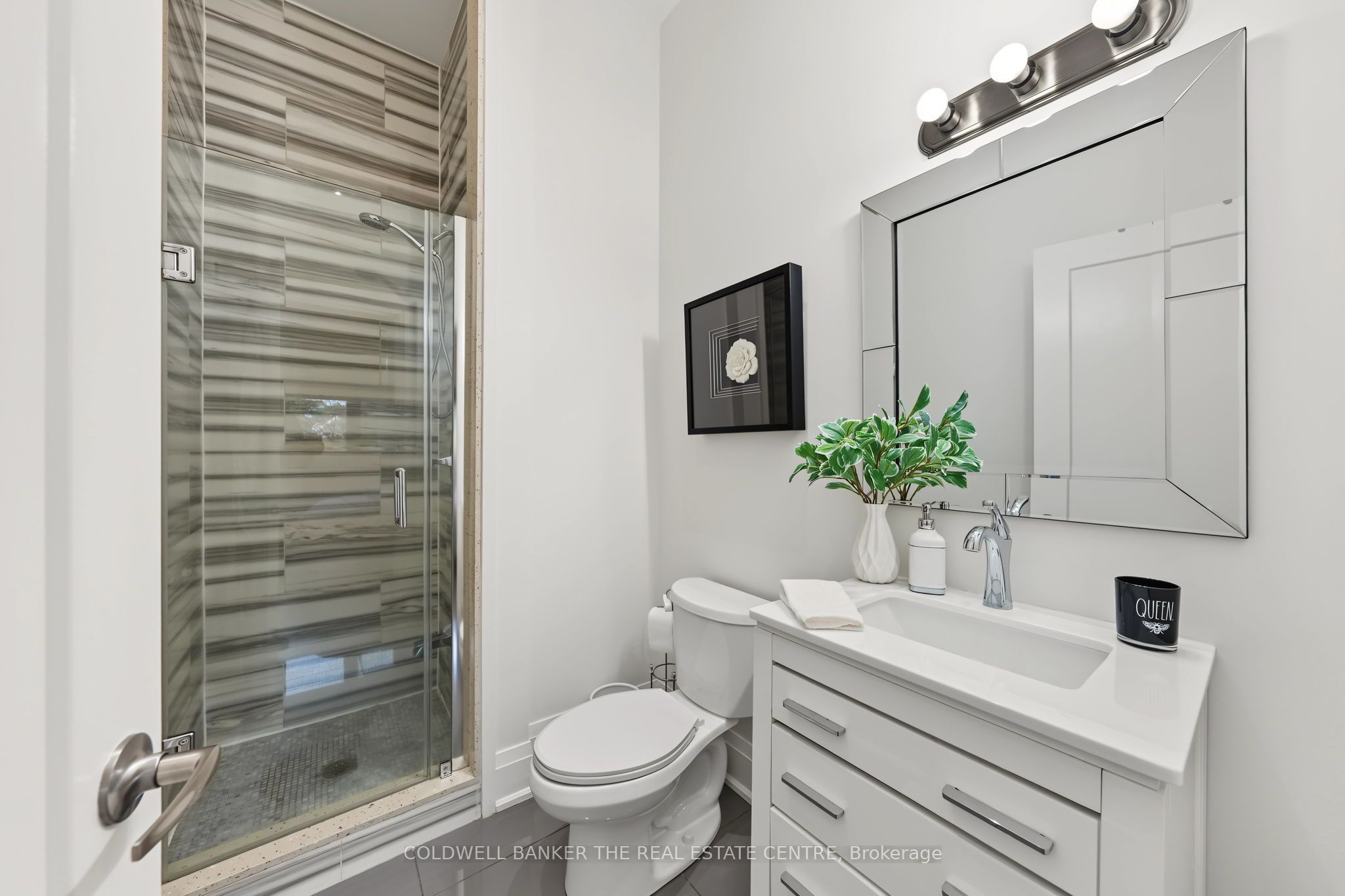 43 Wellington Street Property Photo 17