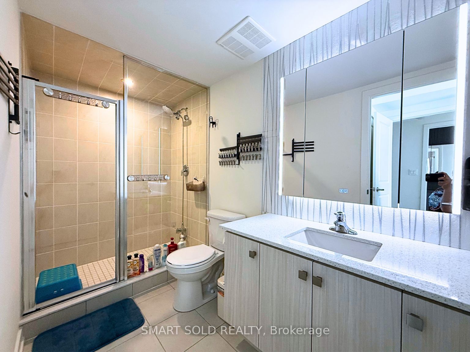 58 Elizabeth Street S 2201 Property Photo 7