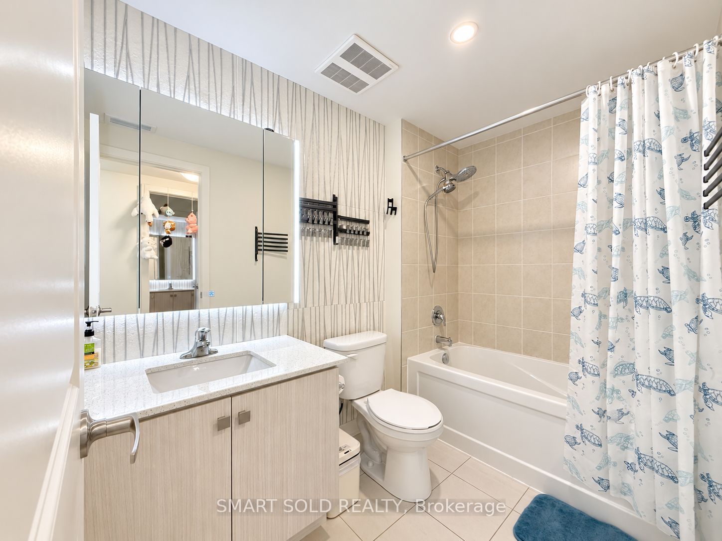 58 Elizabeth Street S 2201 Property Photo 10