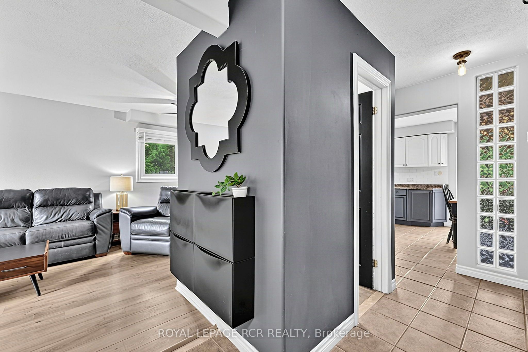 169 Mackenzie Street Property Photo 6