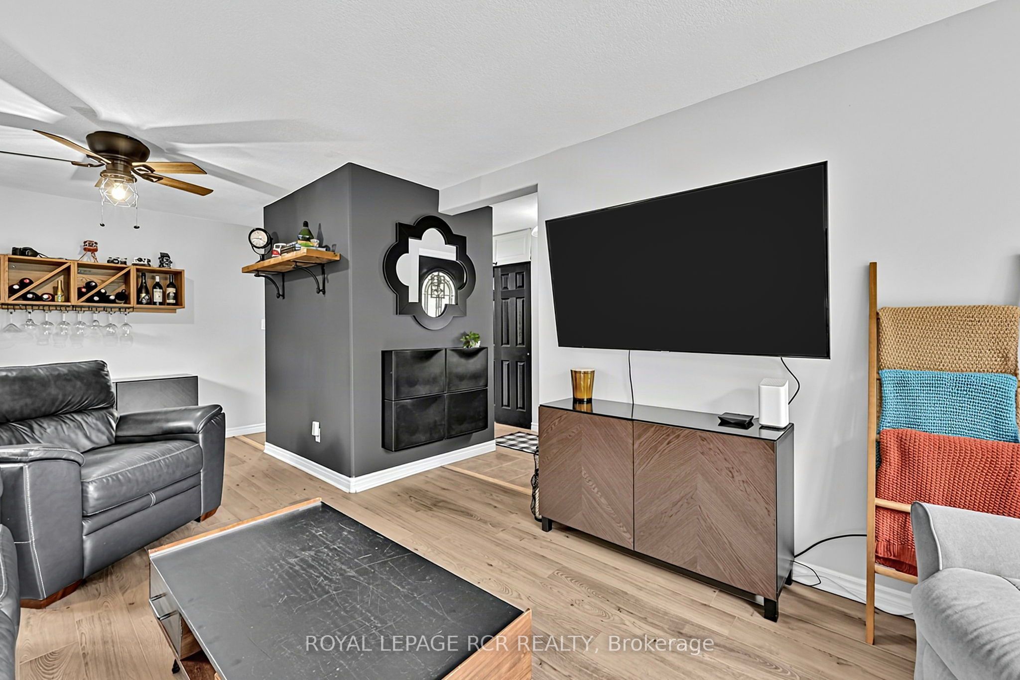 169 Mackenzie Street Property Photo 10