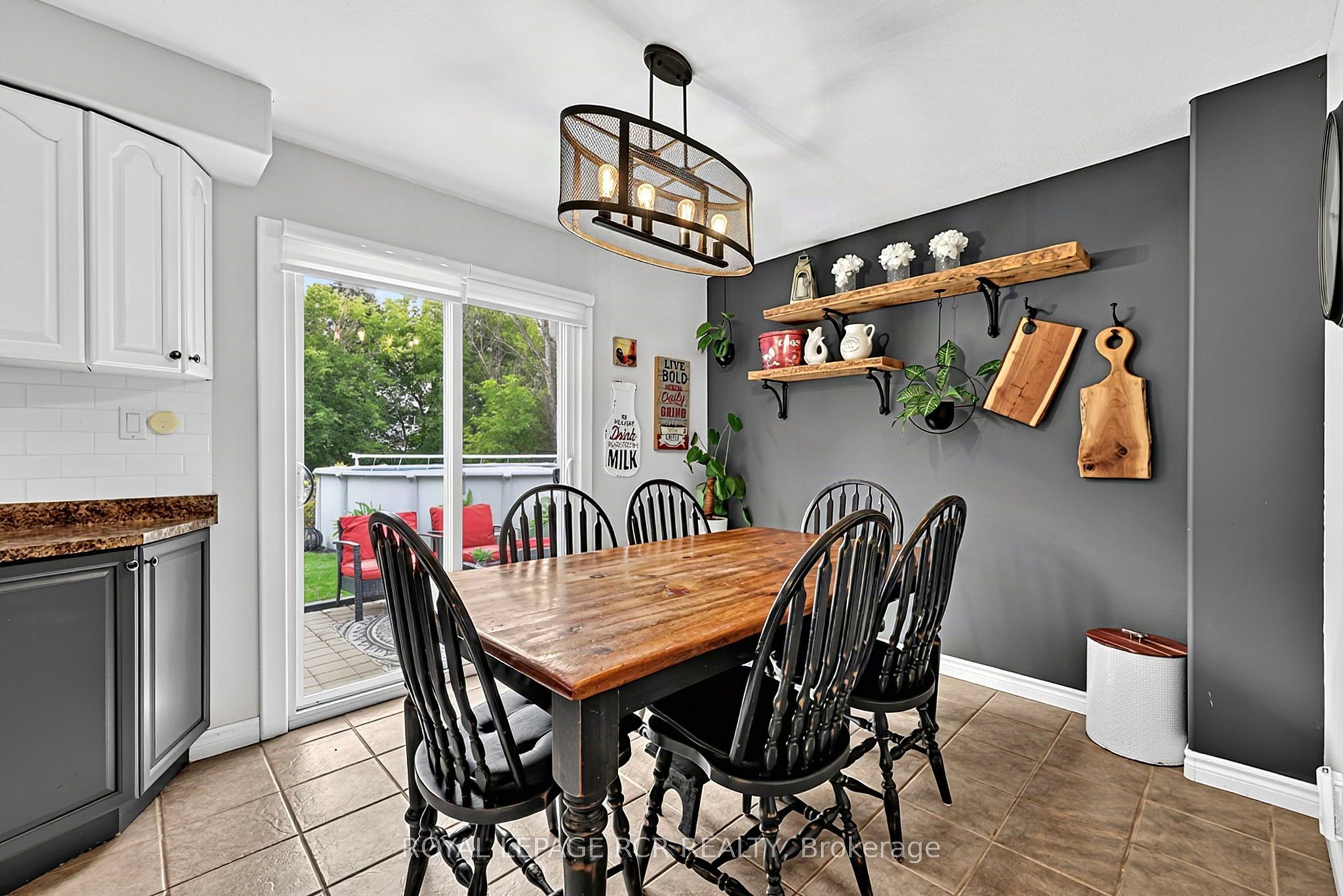 169 Mackenzie Street Property Photo 12