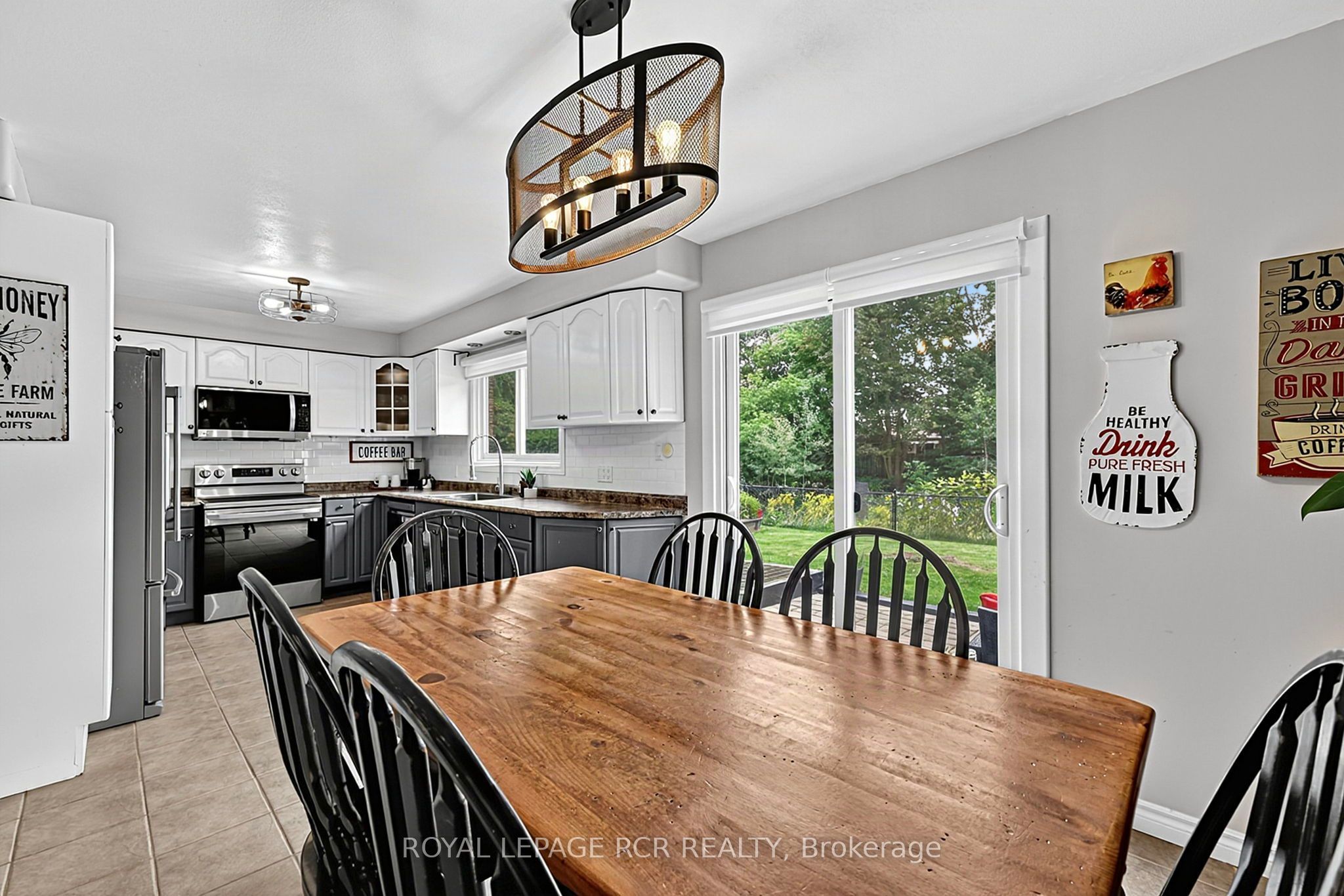 169 Mackenzie Street Property Photo 14
