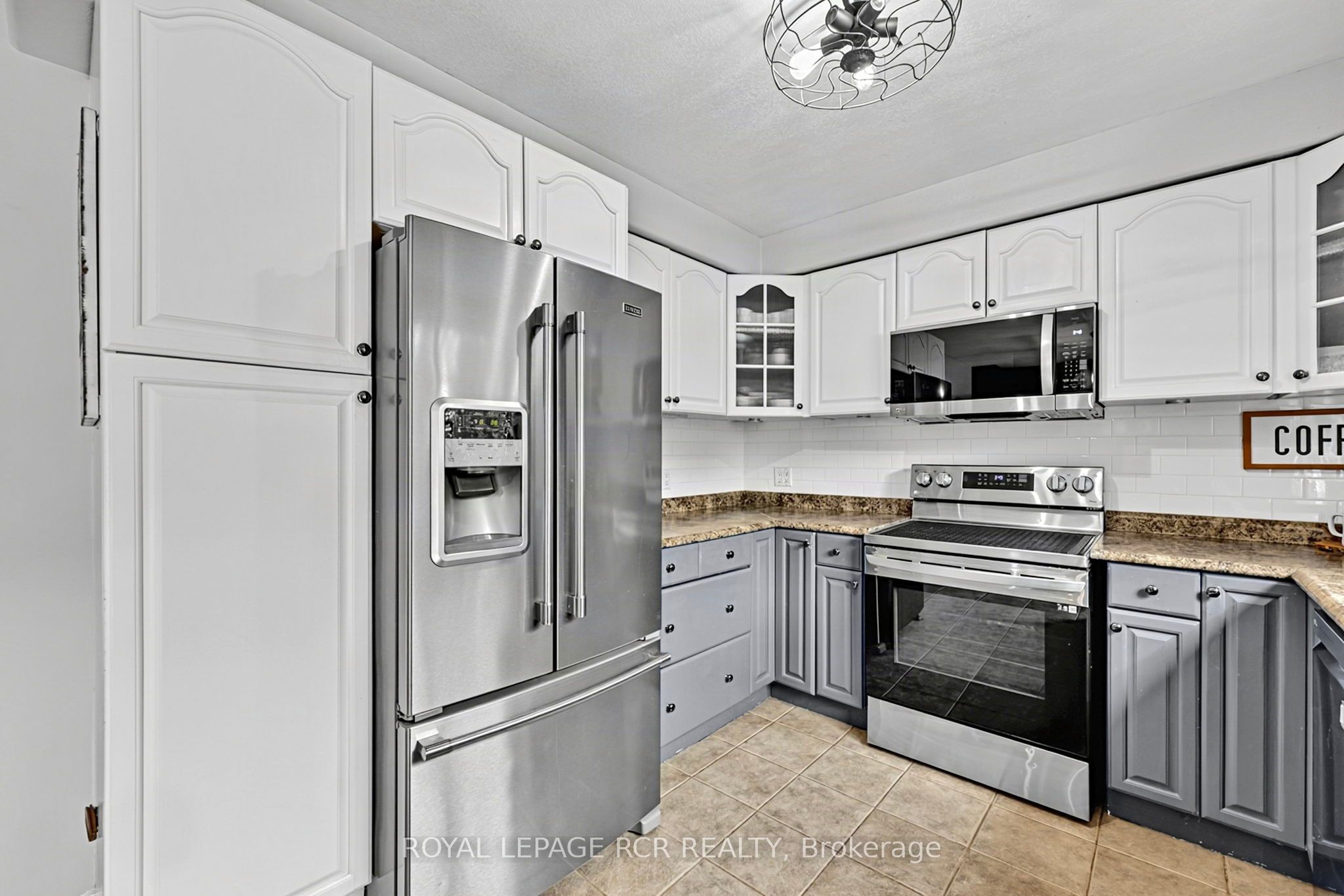 169 Mackenzie Street Property Photo 16