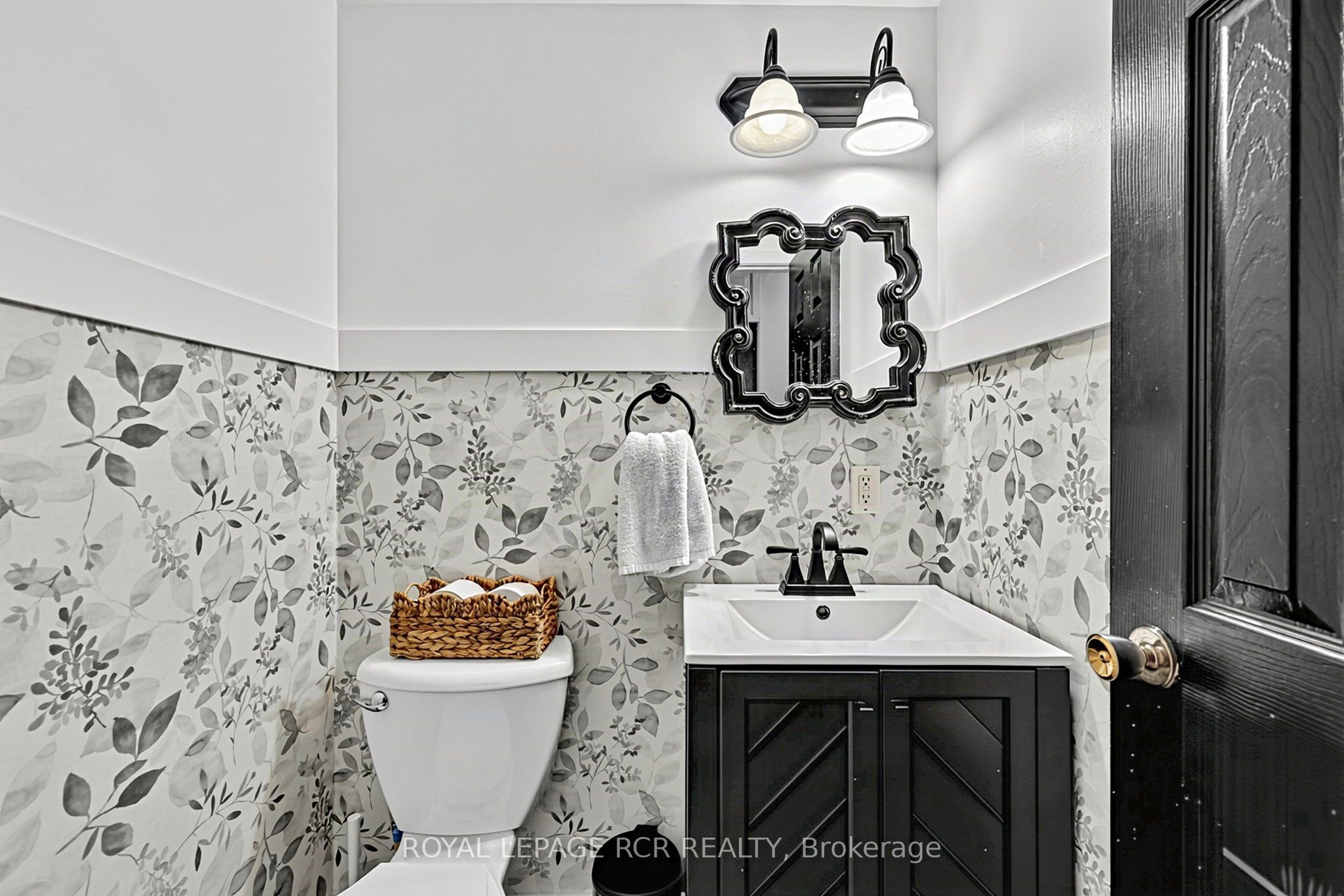 169 Mackenzie Street Property Photo 18