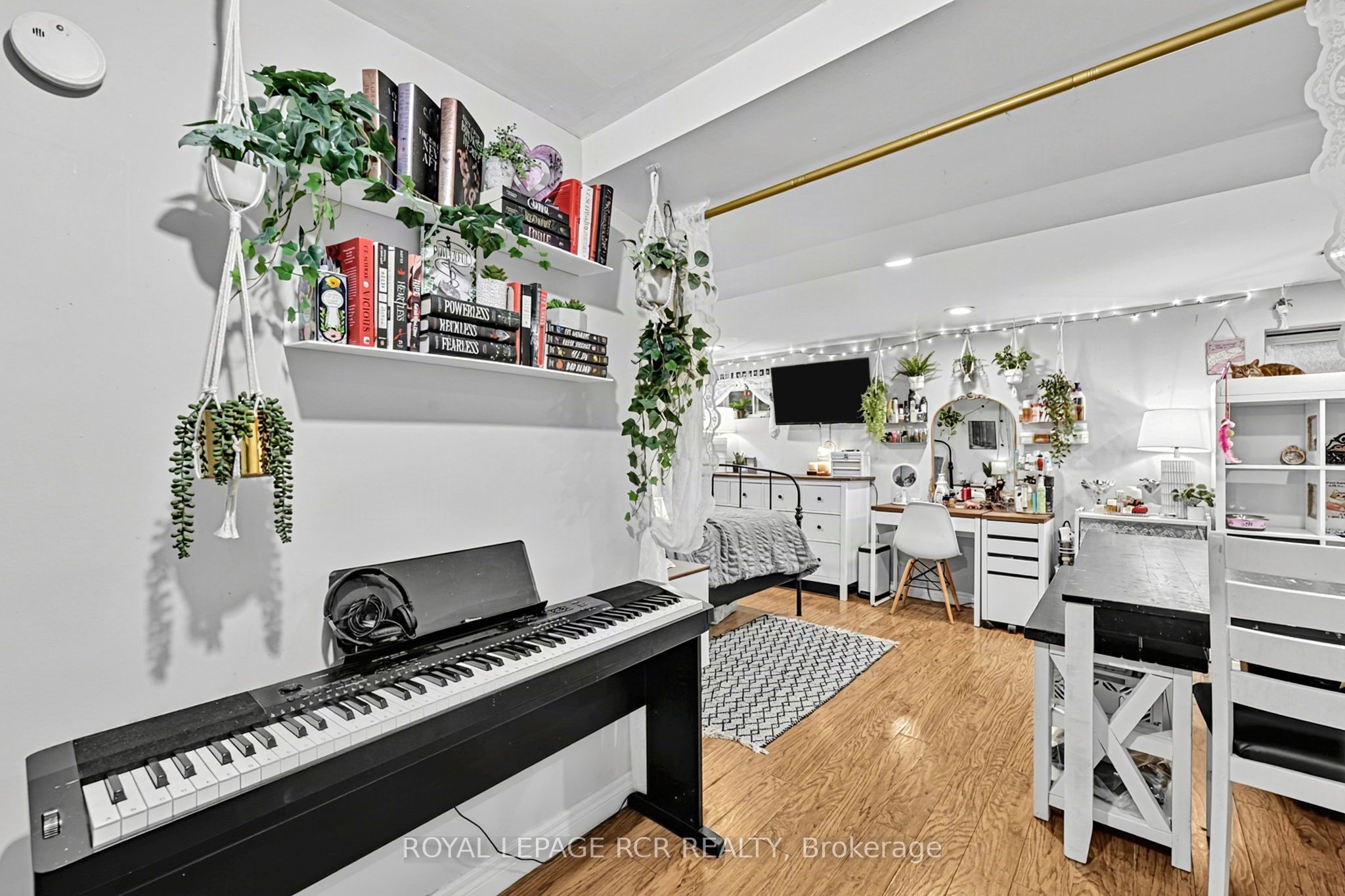 169 Mackenzie Street Property Photo 26