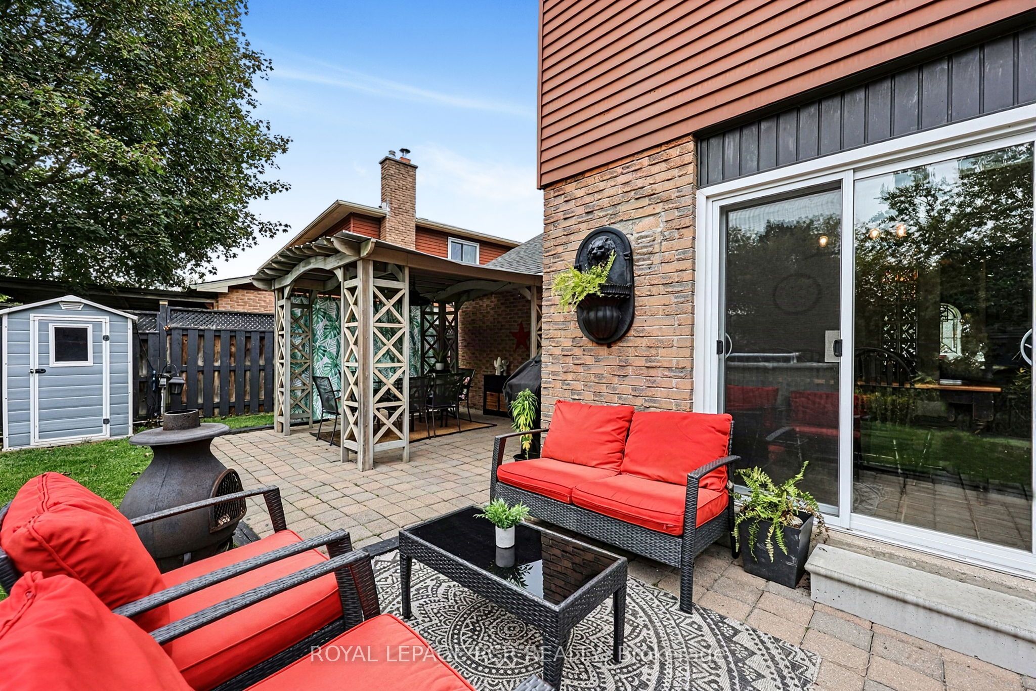 169 Mackenzie Street Property Photo 31