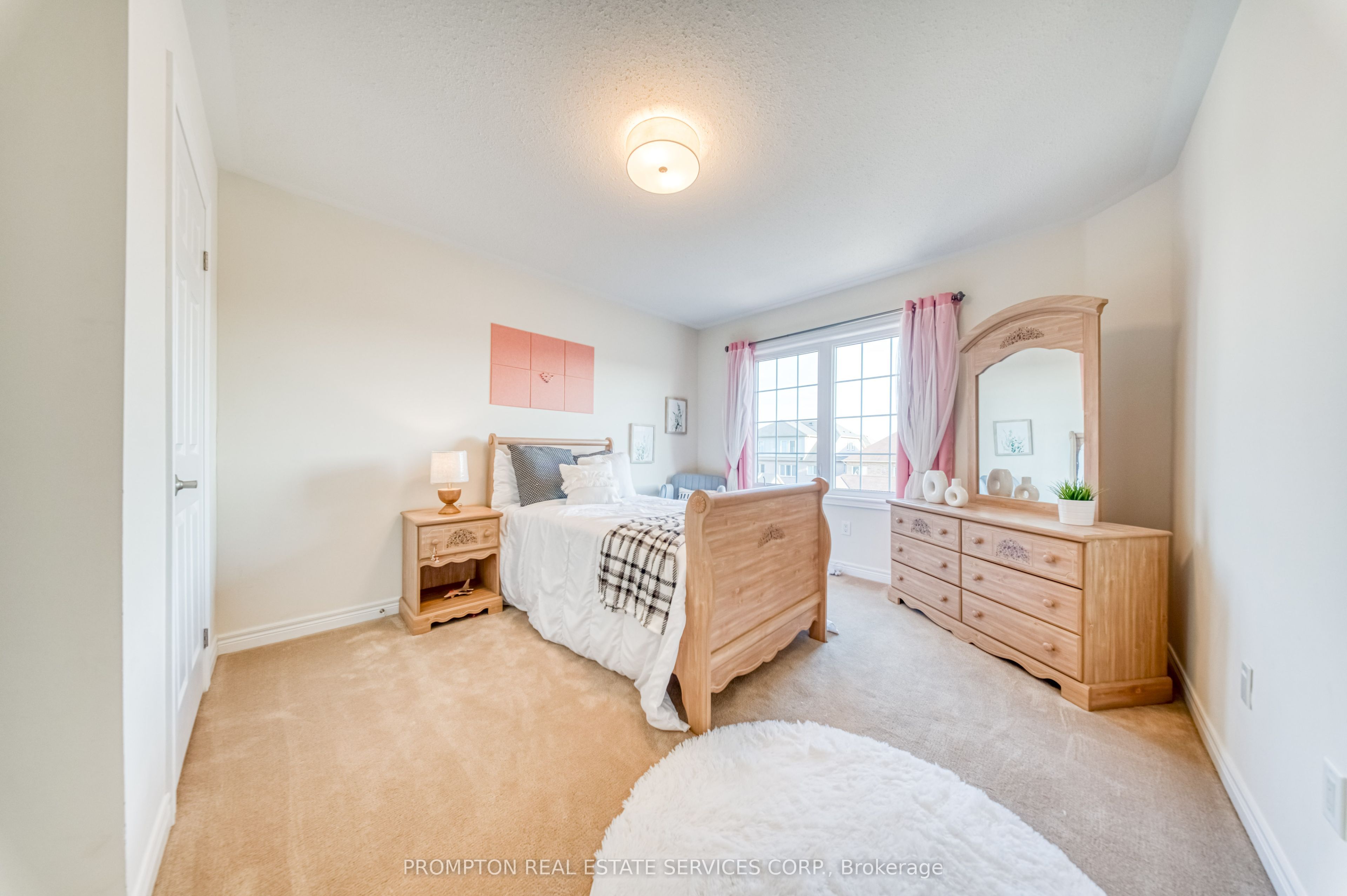 2762 Donald Cousens Parkway Property Photo 29