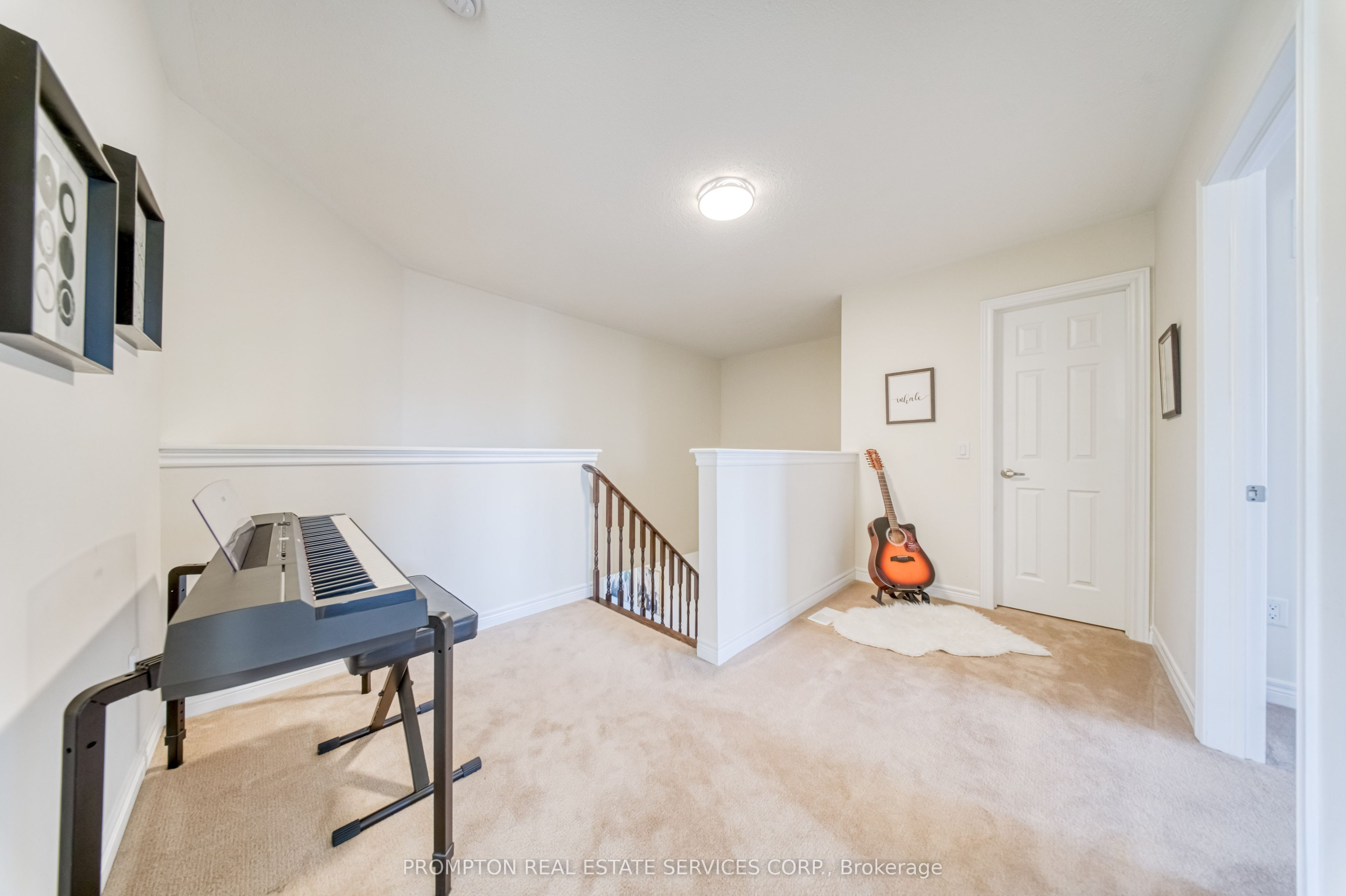 2762 Donald Cousens Parkway Property Photo 31