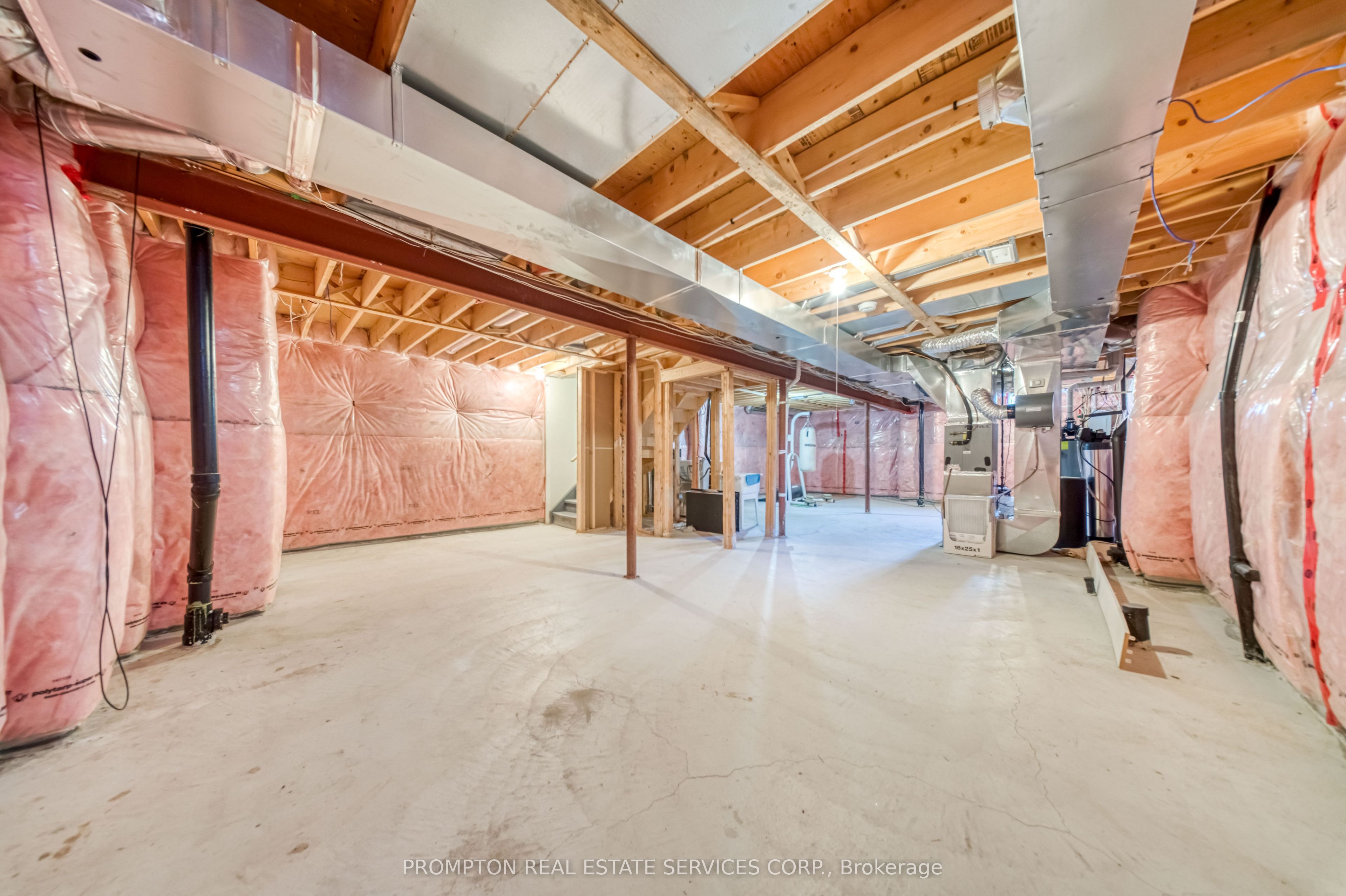 2762 Donald Cousens Parkway Property Photo 35