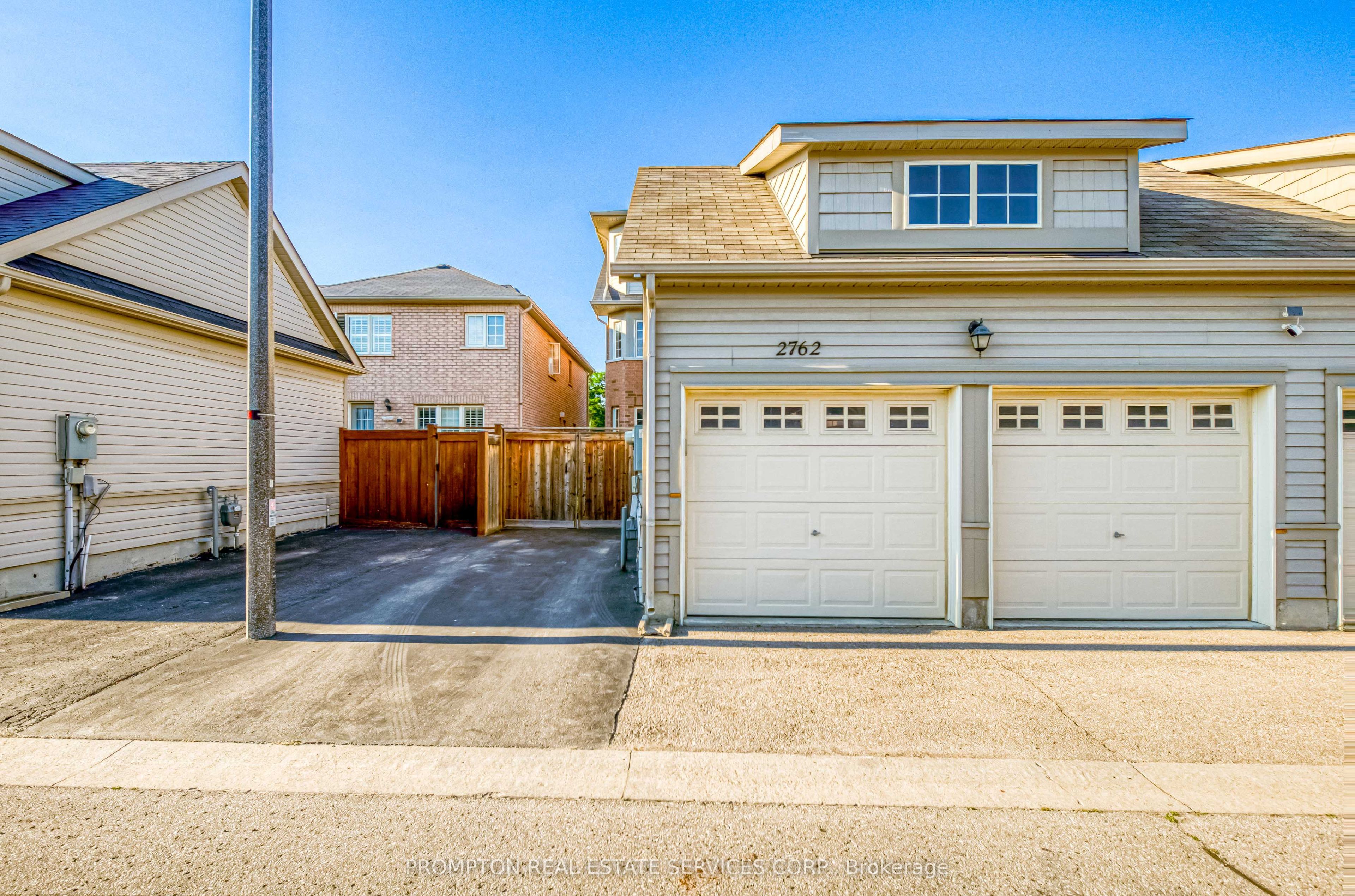 2762 Donald Cousens Parkway Property Photo 41