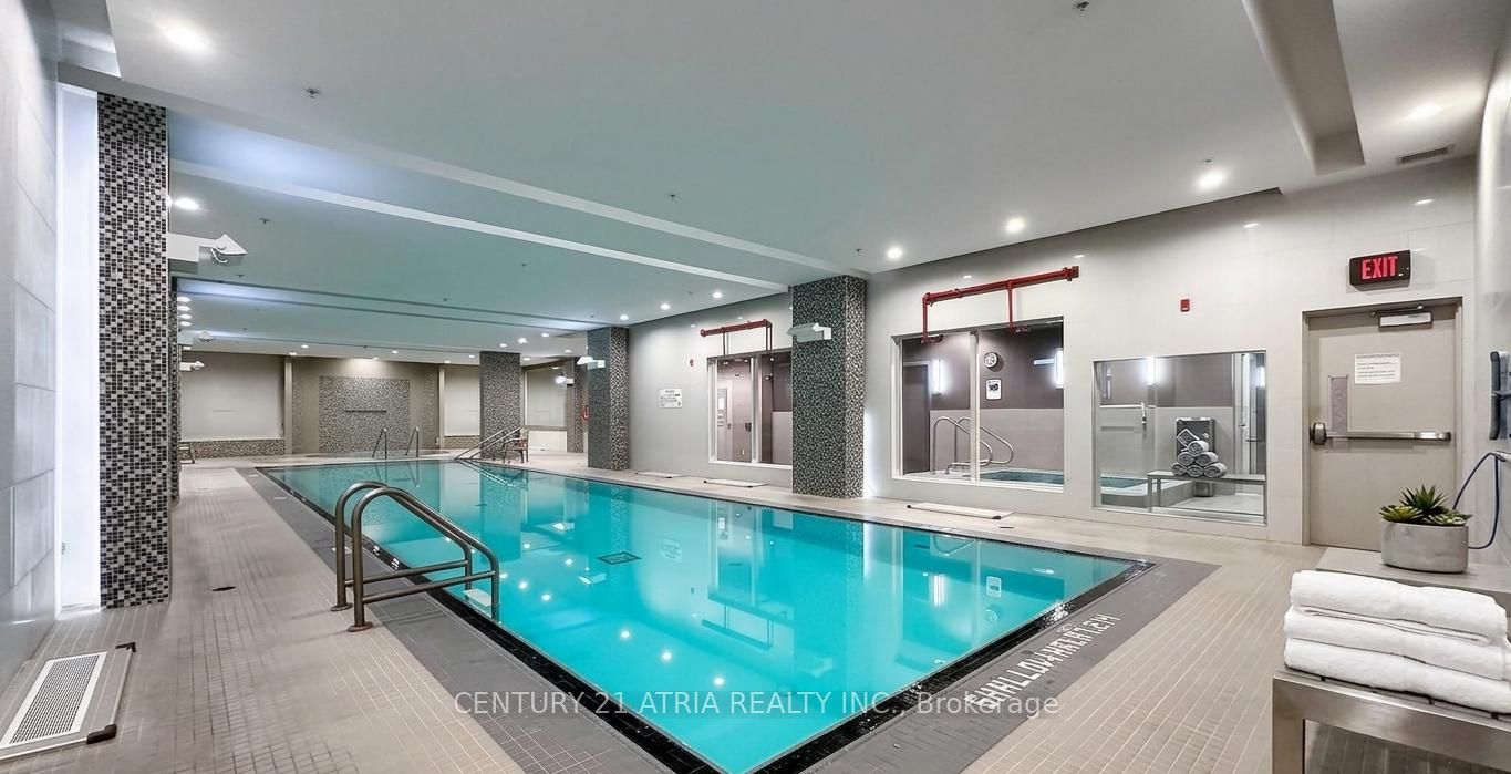 75 Norman Bethune Avenue 310 Property Photo 9