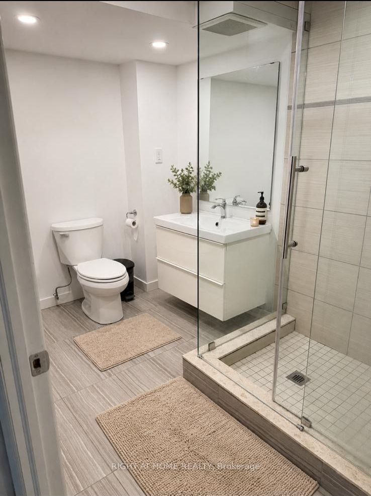 37 Cherry Hills Road #02 Property Photo 8