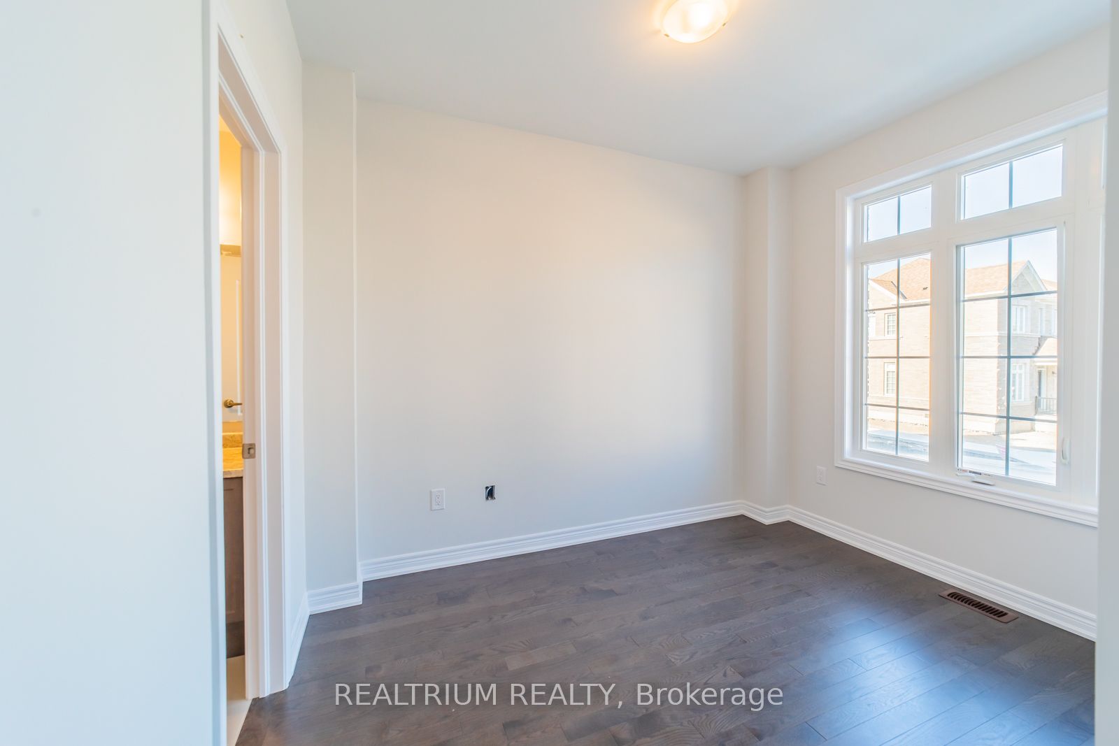 174 Webb Street Property Photo 6