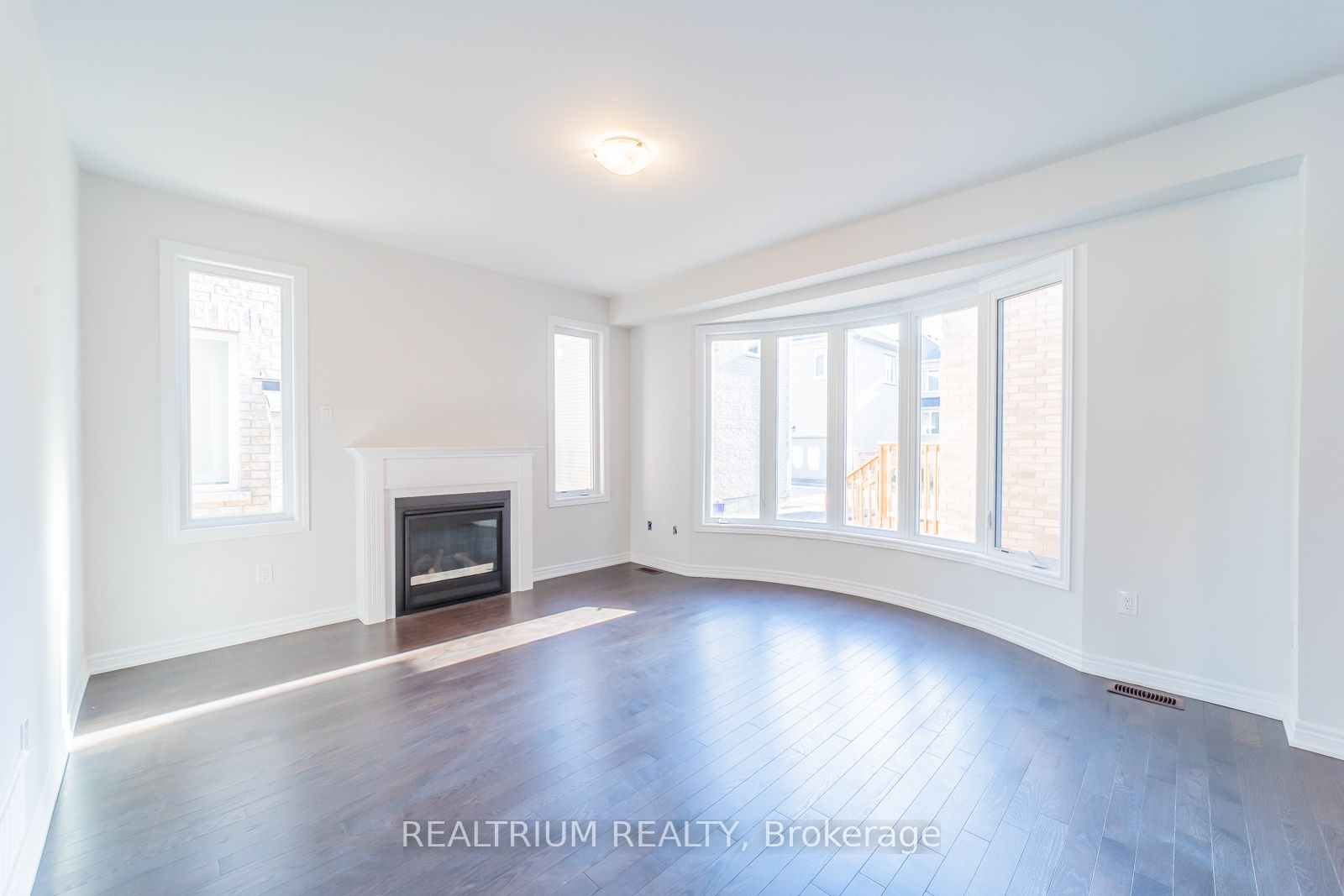 174 Webb Street Property Photo 8