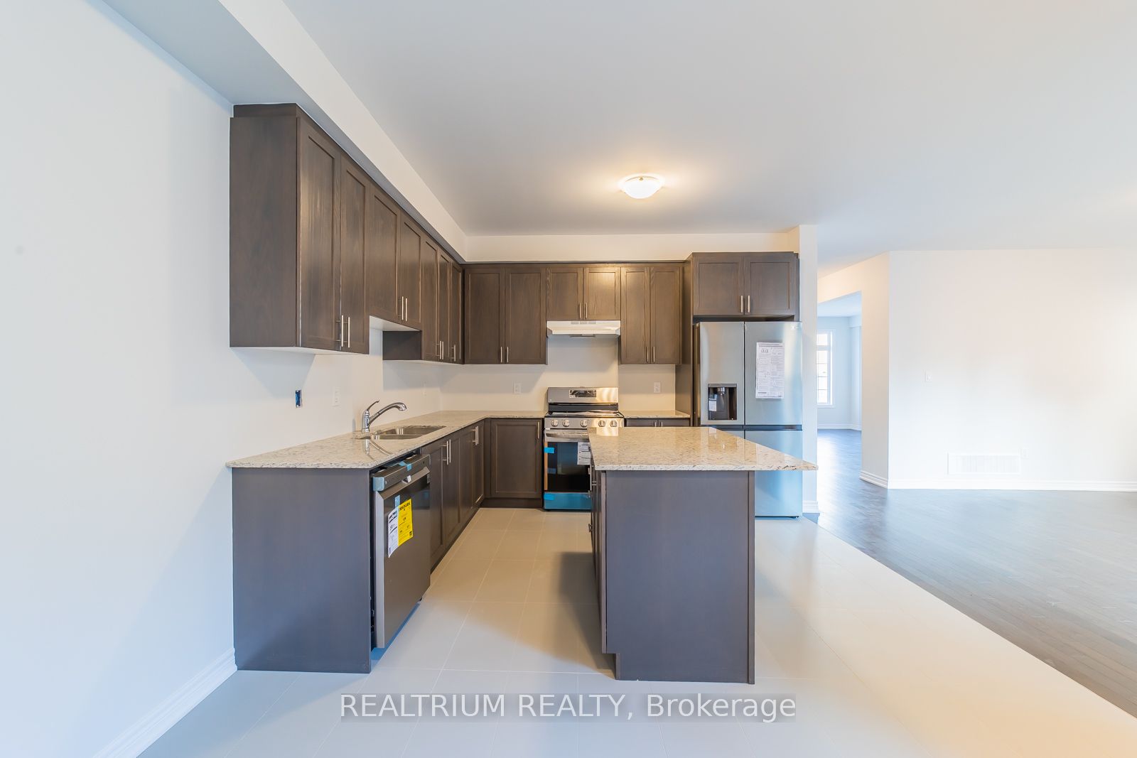 174 Webb Street Property Photo 9