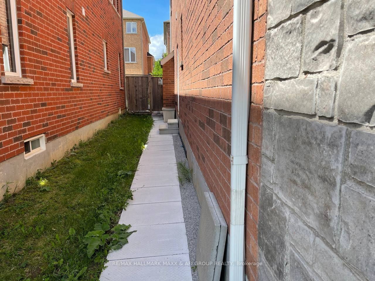 53 Froud Drive Bsmt Property Photo 1