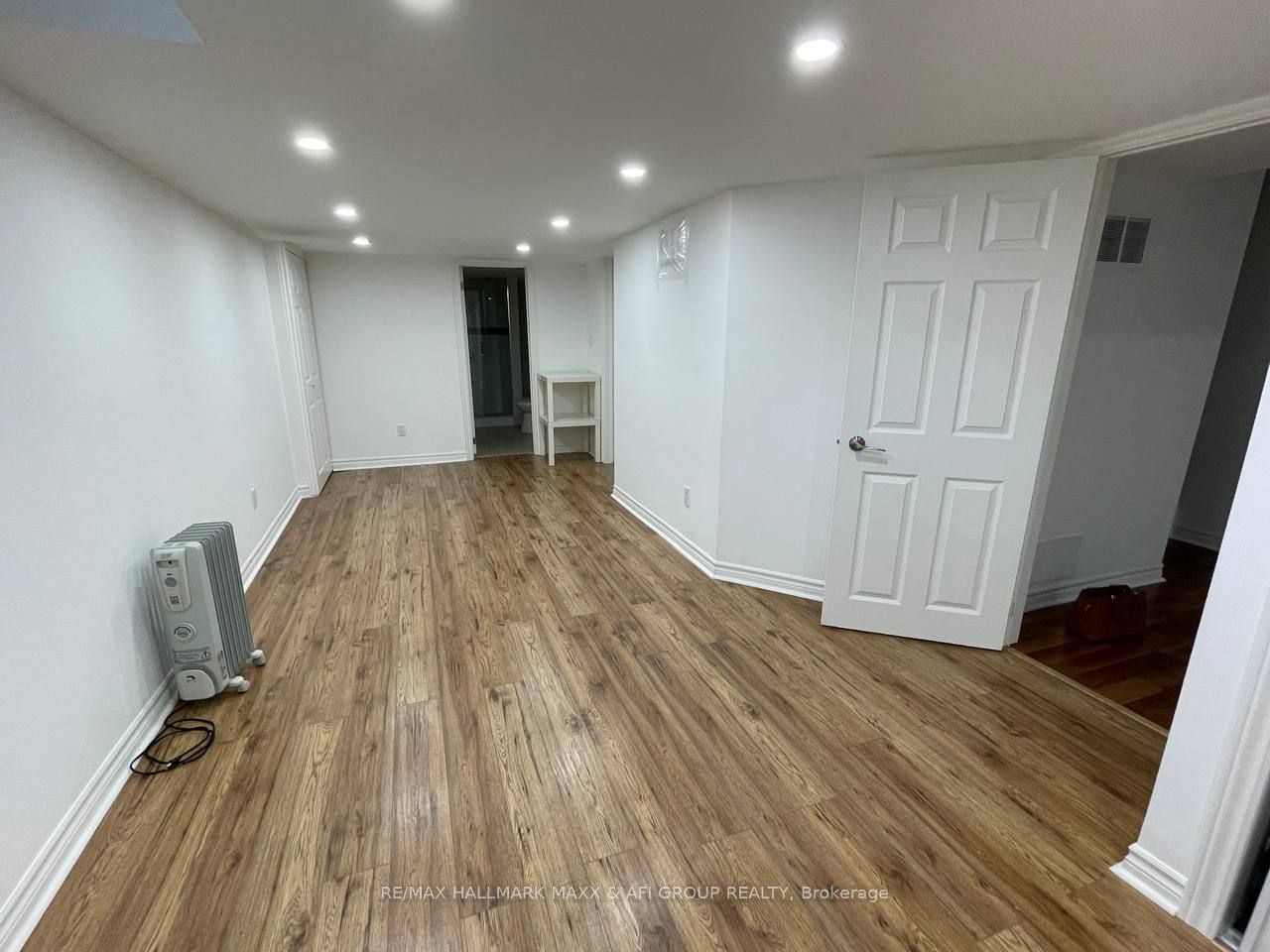 53 Froud Drive Bsmt Property Photo 17