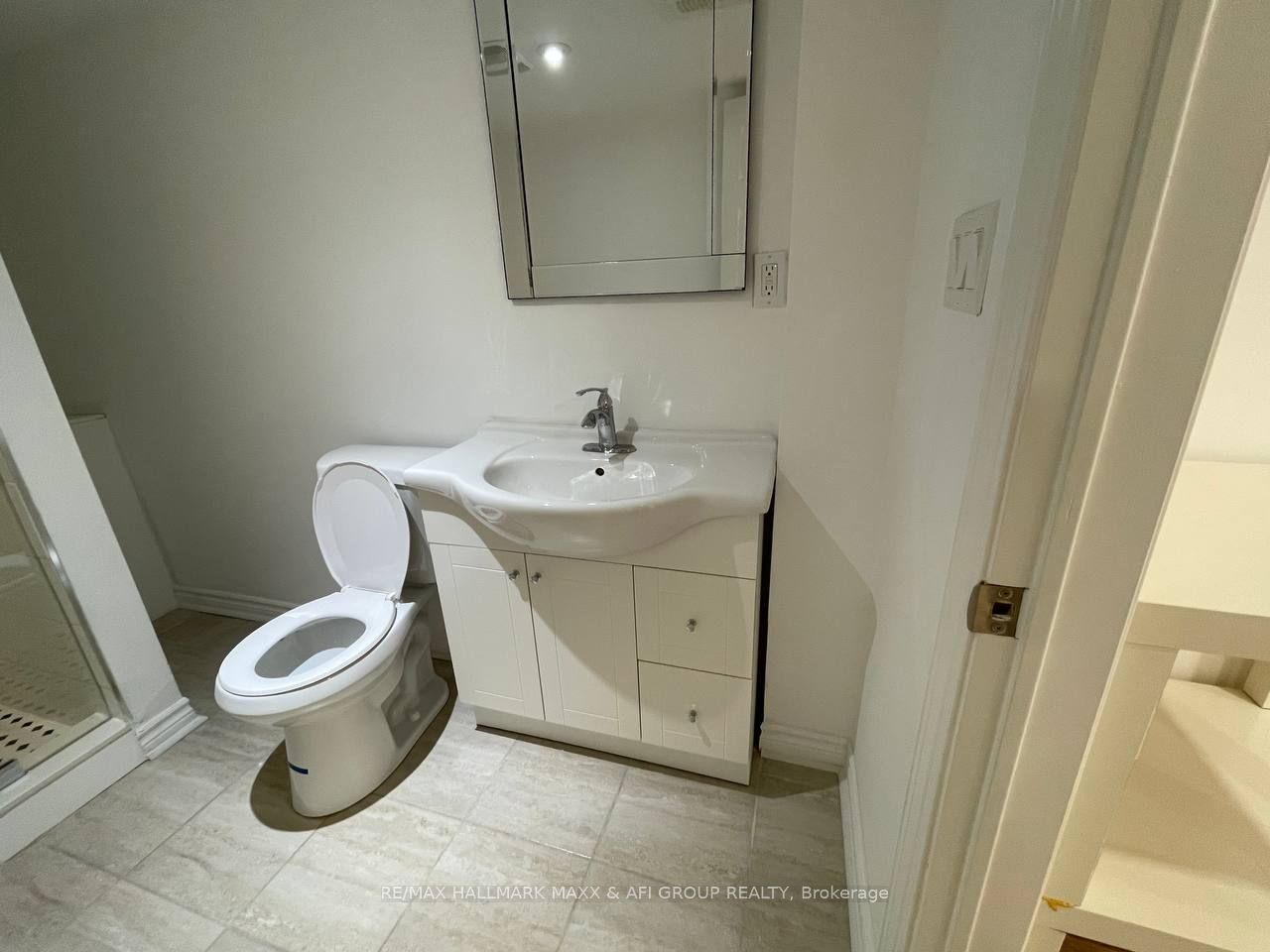 53 Froud Drive Bsmt Property Photo 21