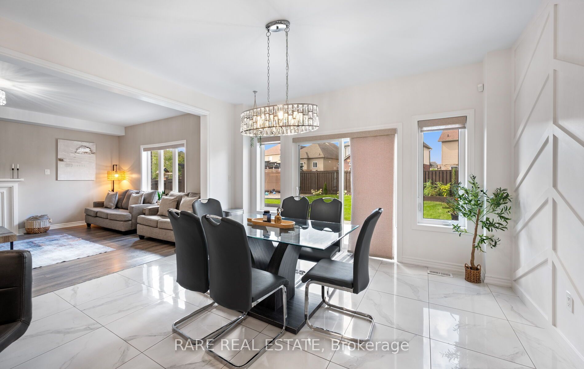 42 Hackett Street Property Photo 11