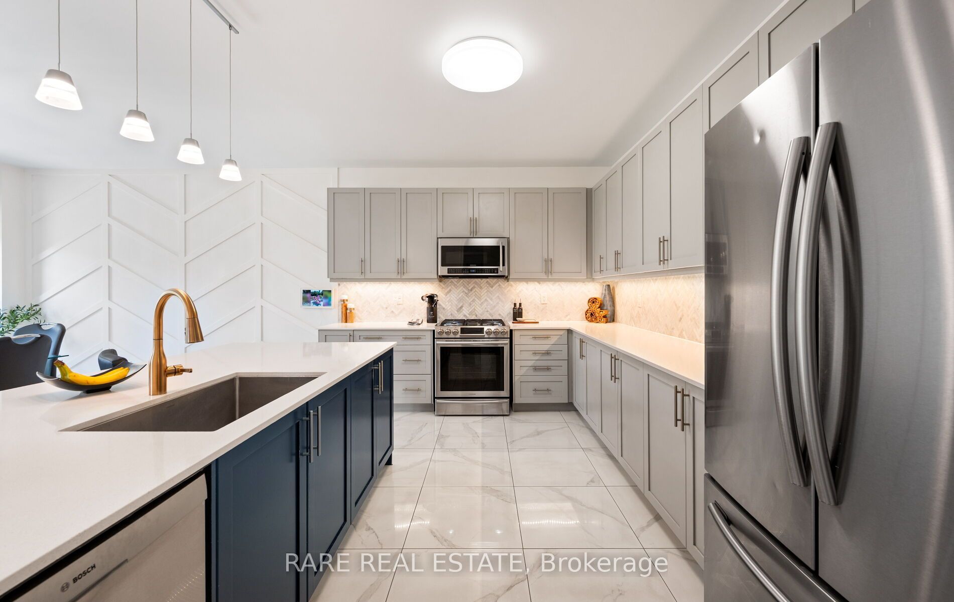 42 Hackett Street Property Photo 15