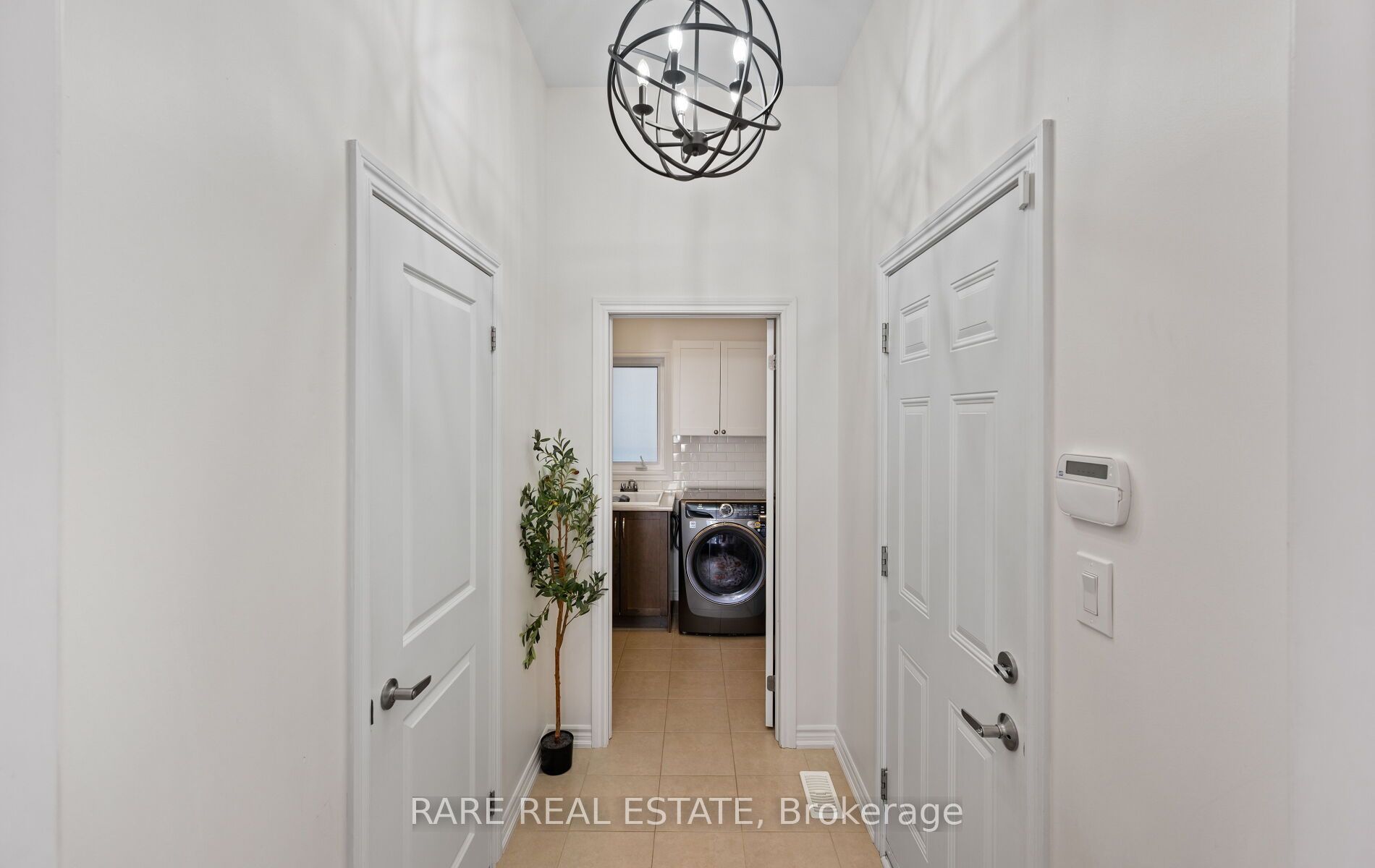 42 Hackett Street Property Photo 16