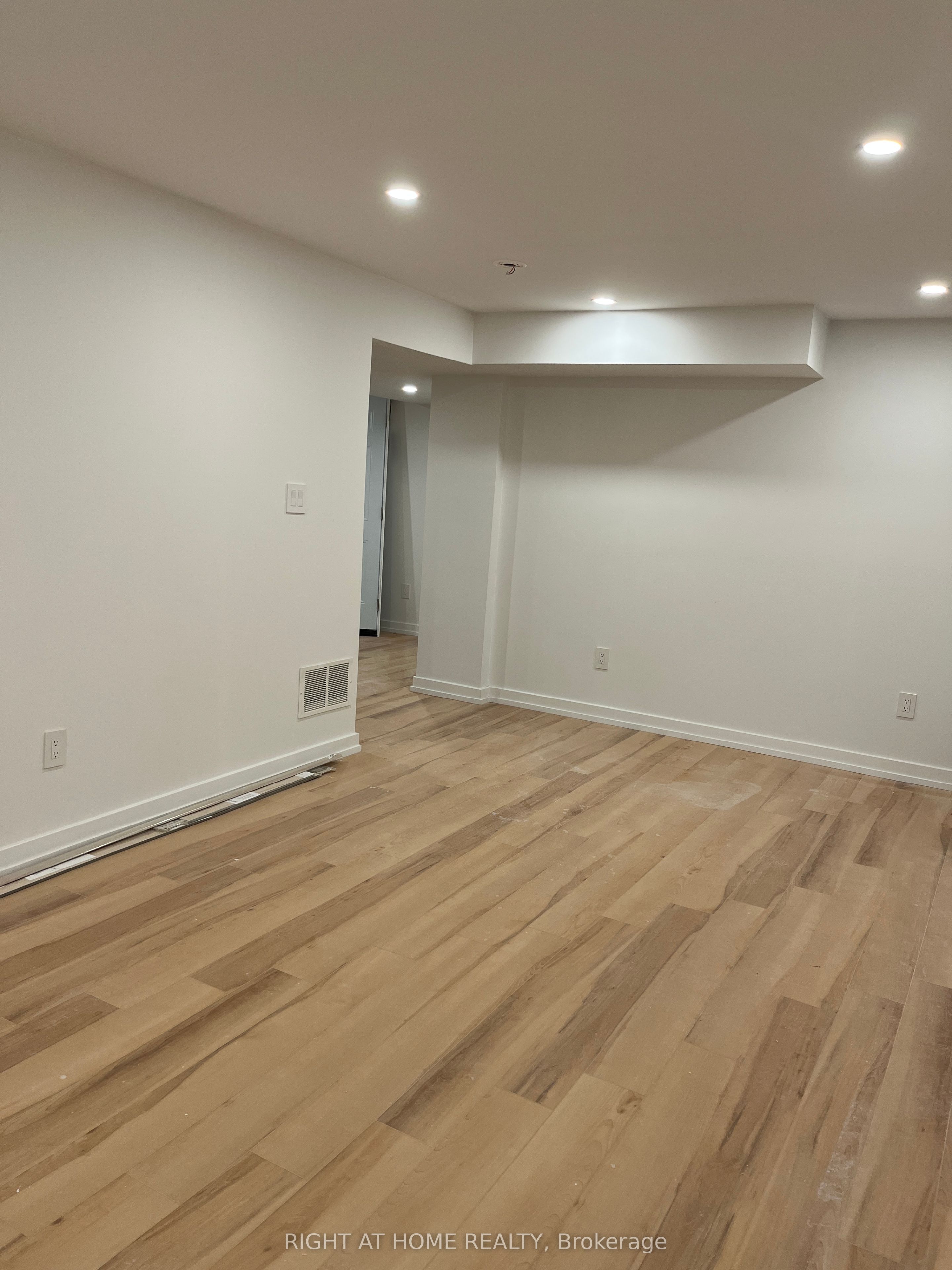 45 Stiver Drive Property Photo 8