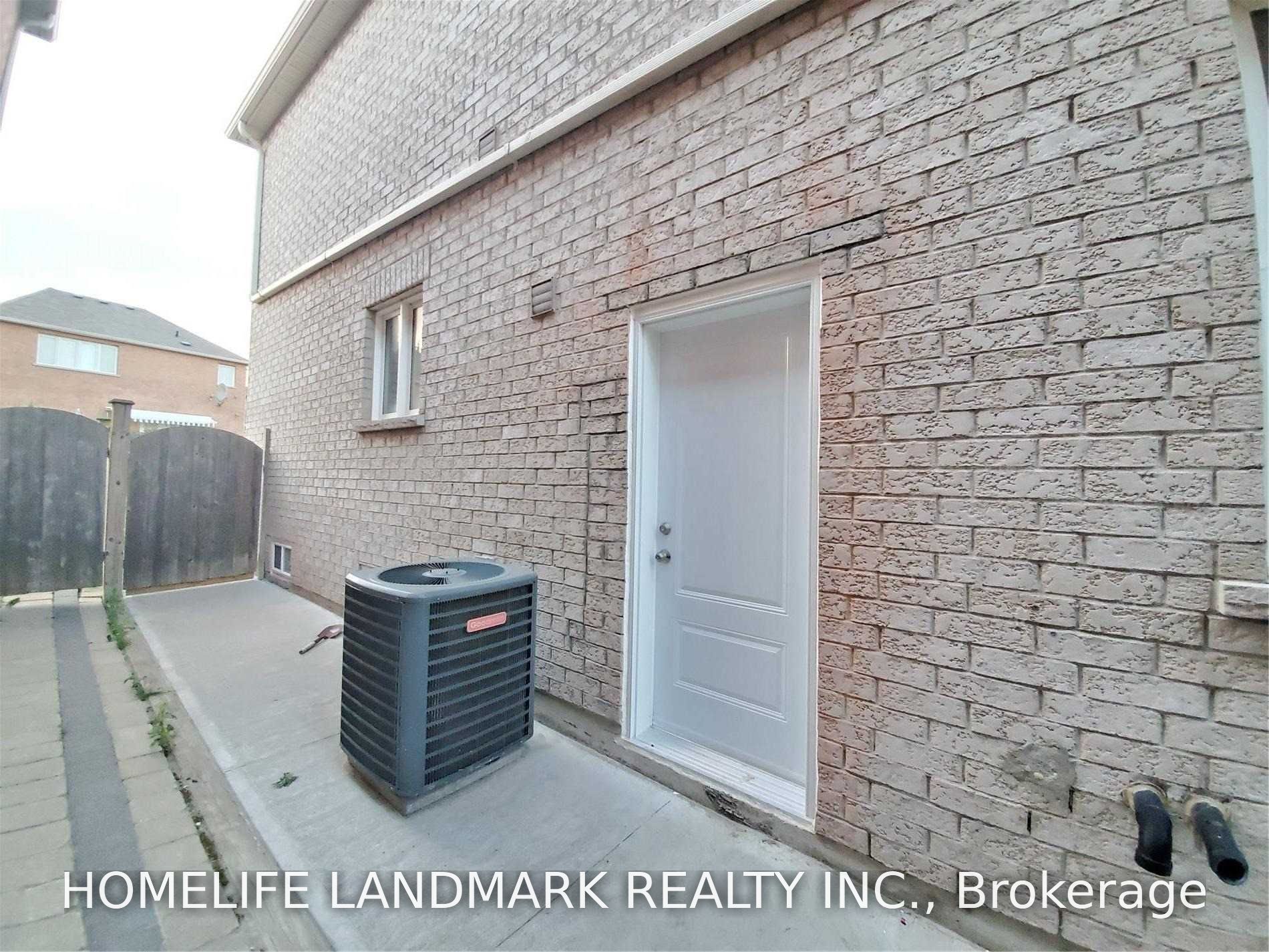 61 Albert Roffey Crescent Bsmt Property Photo 3