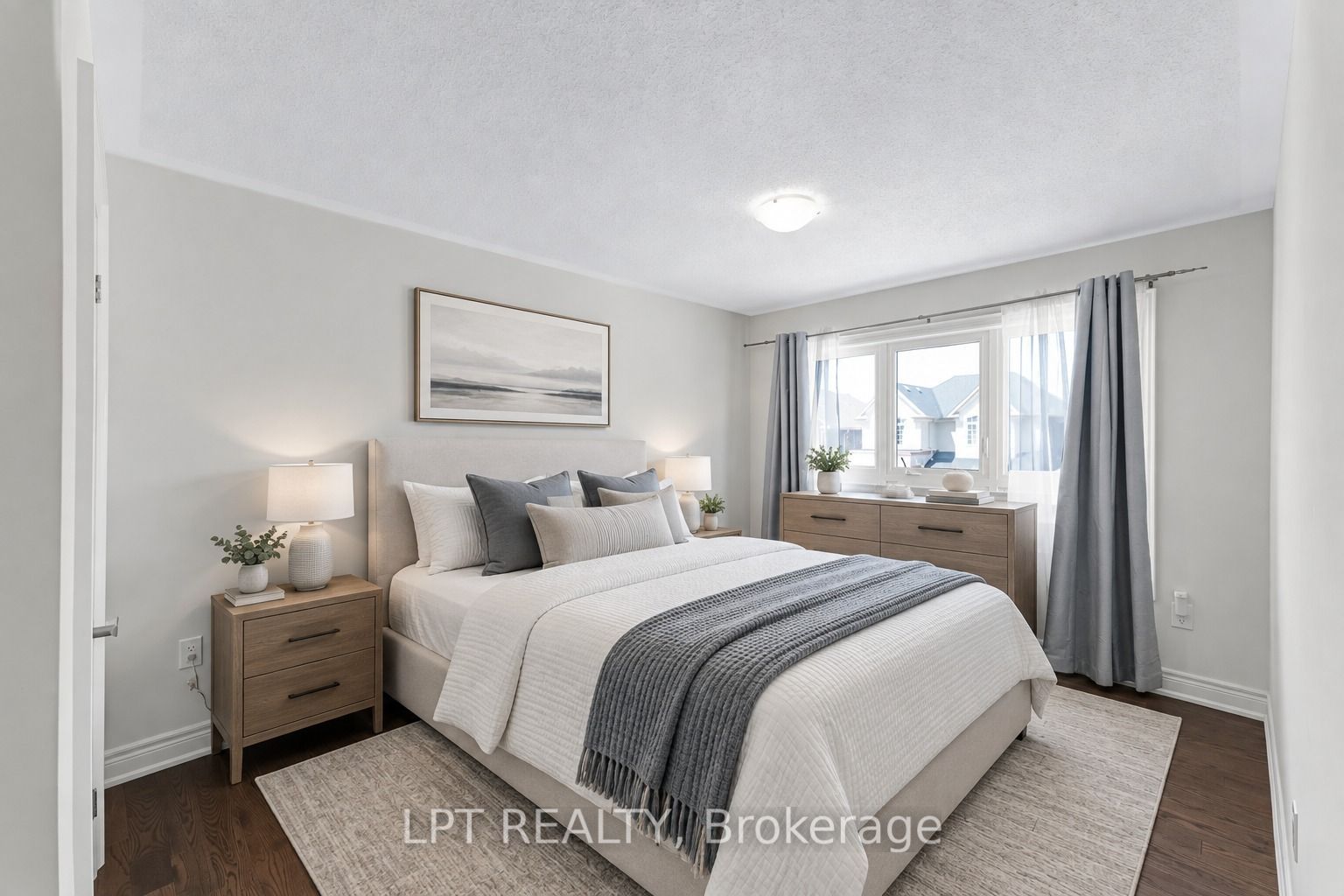 33 Mondial Crescent Property Photo 15