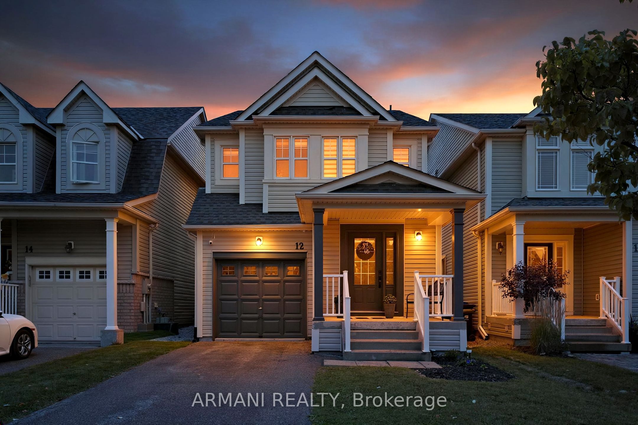 12 Gwillimbury Drive Property Photo 1