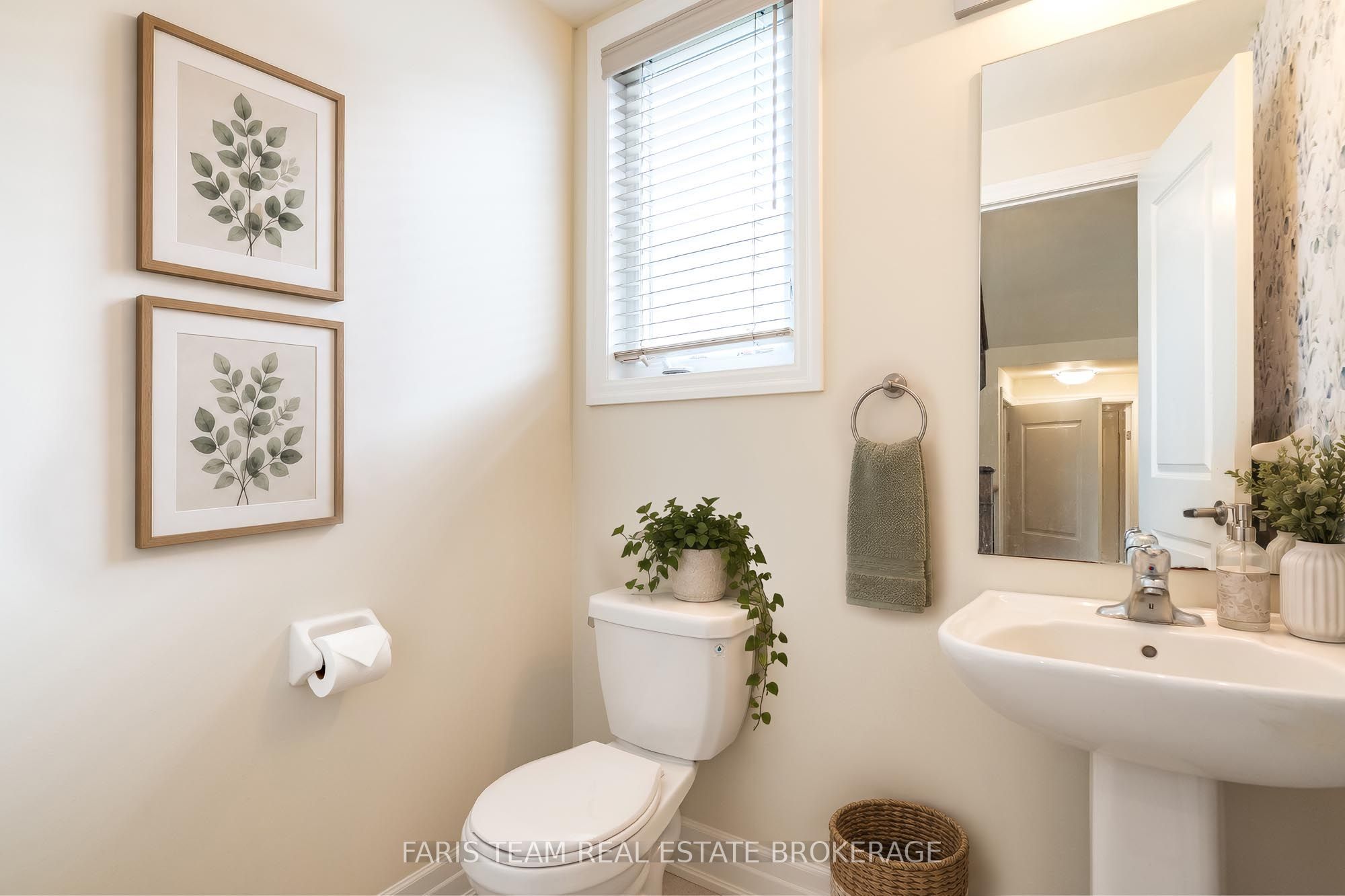 3 Hutton Crescent Property Photo 16