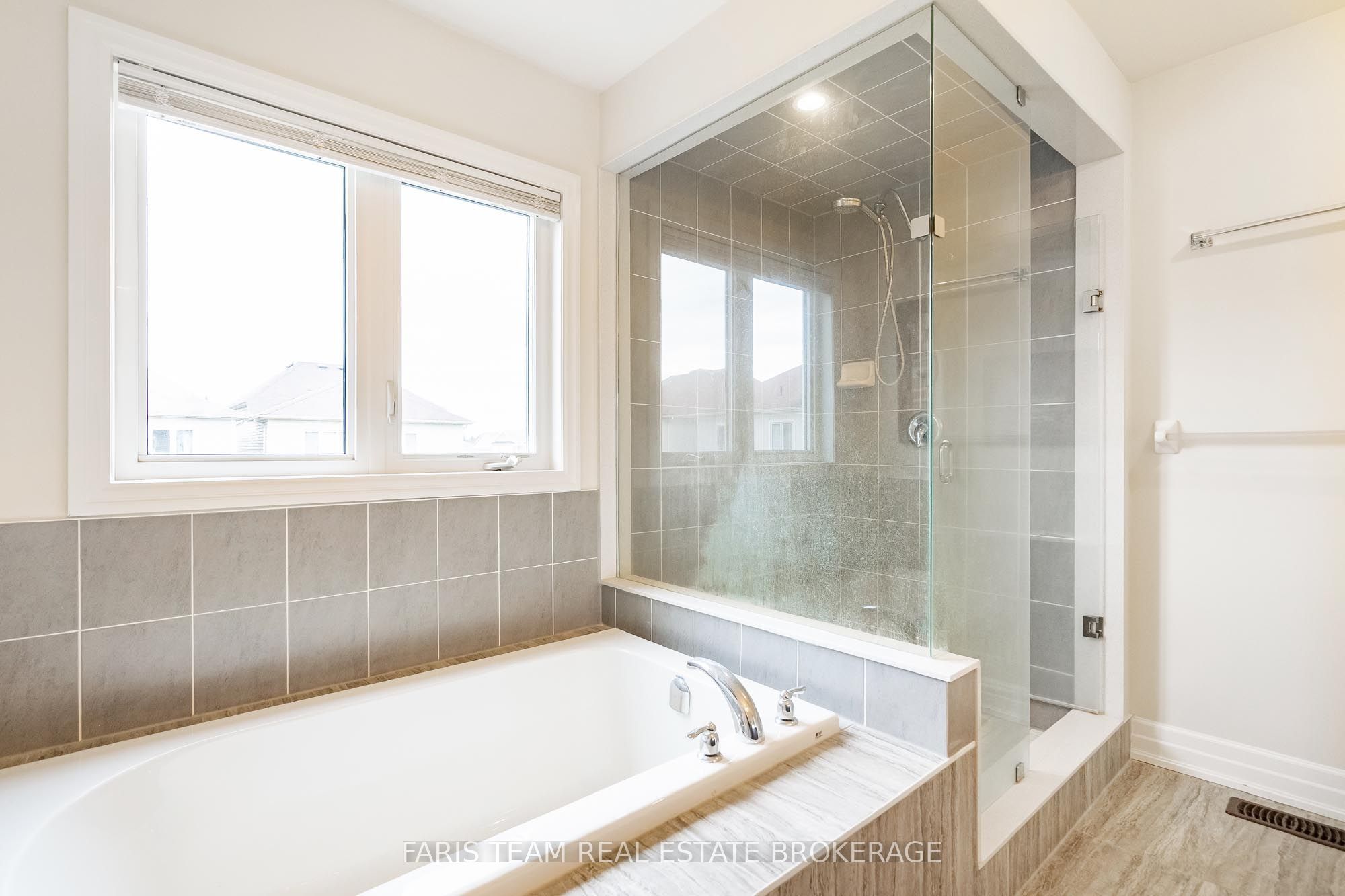 3 Hutton Crescent Property Photo 20