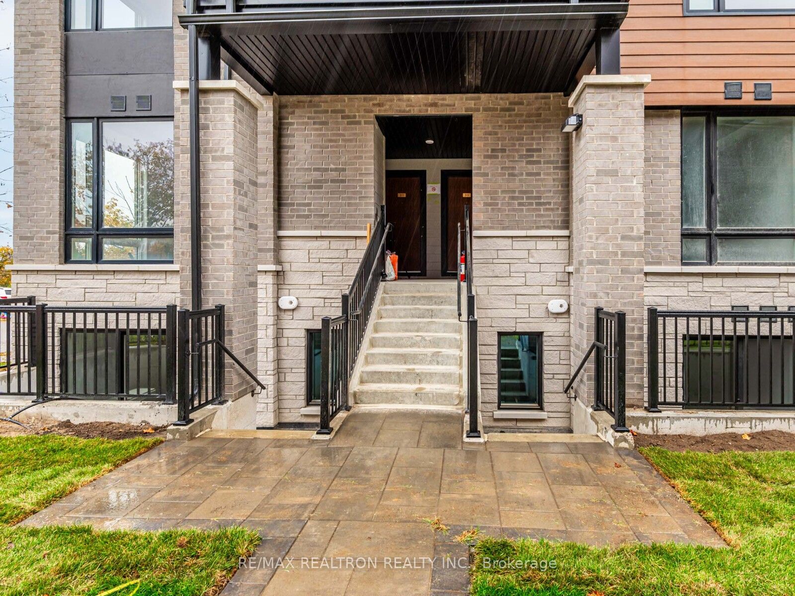 117 Marydale Avenue 31 Property Photo 2