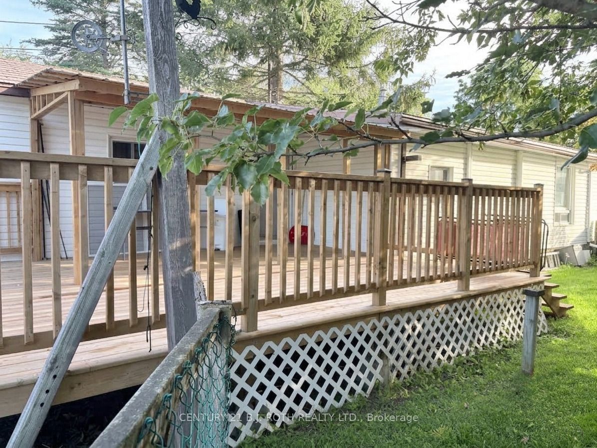 10 Shamrock Crescent Property Photo 16