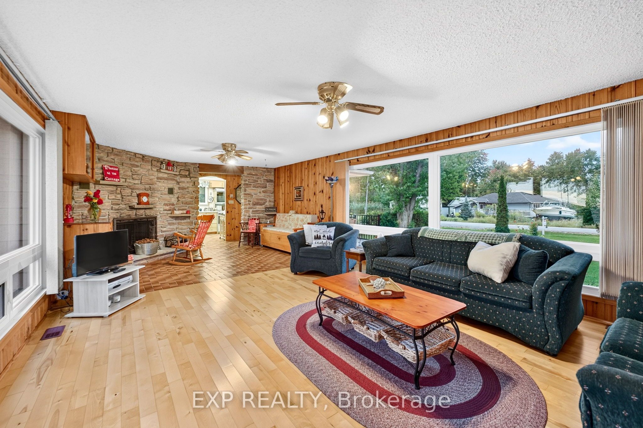 88 Irving Drive Property Photo 11