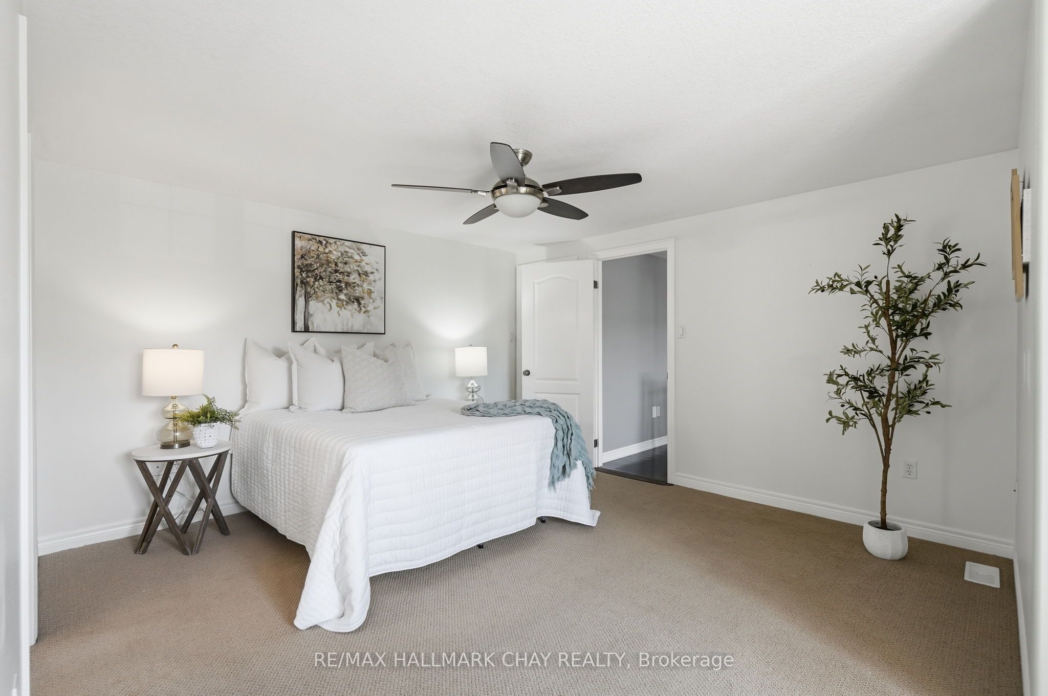 17 Armeda Clow Crescent Property Photo 21