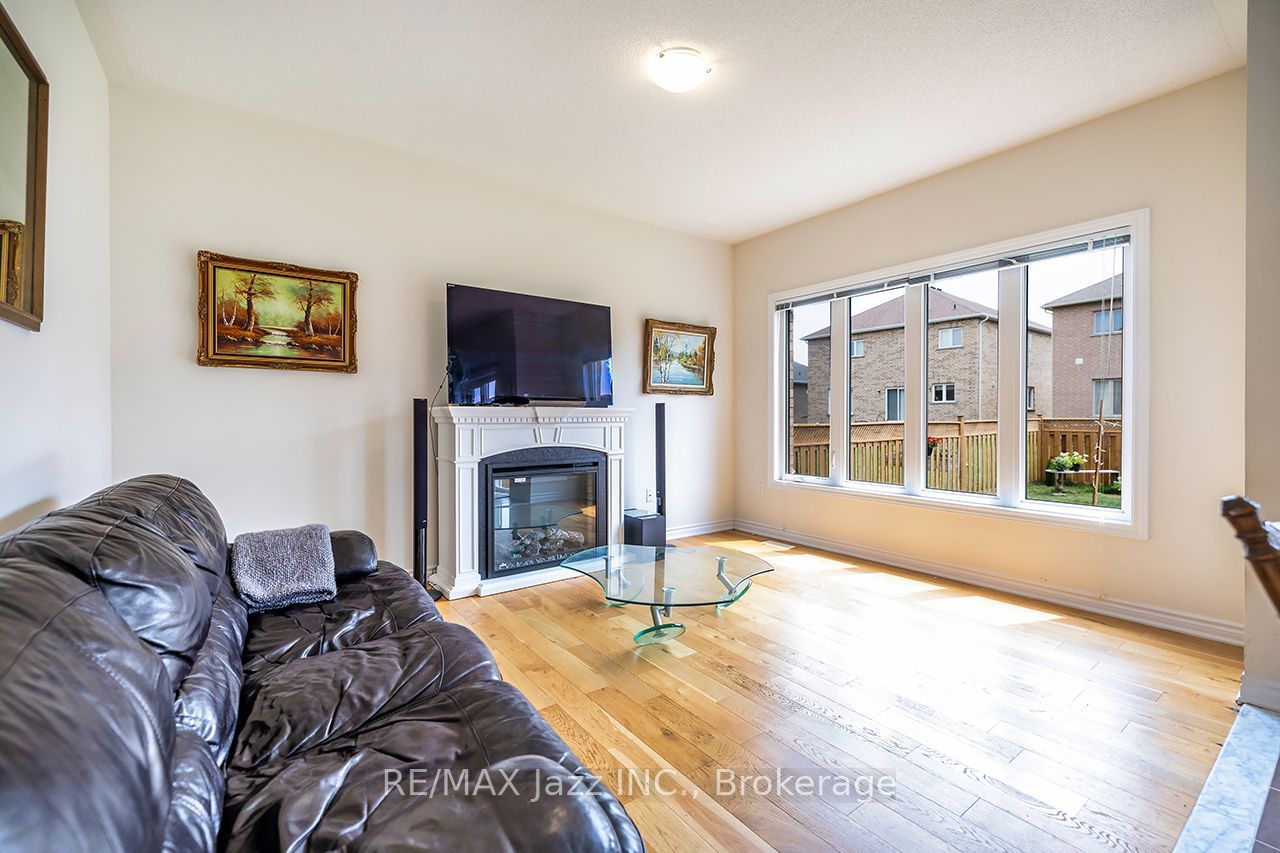 23 Furniss Street Property Photo 16