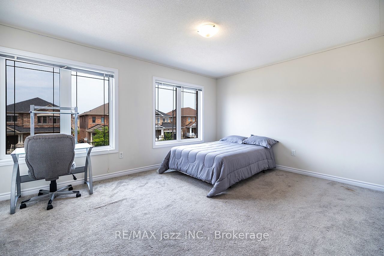 23 Furniss Street Property Photo 28