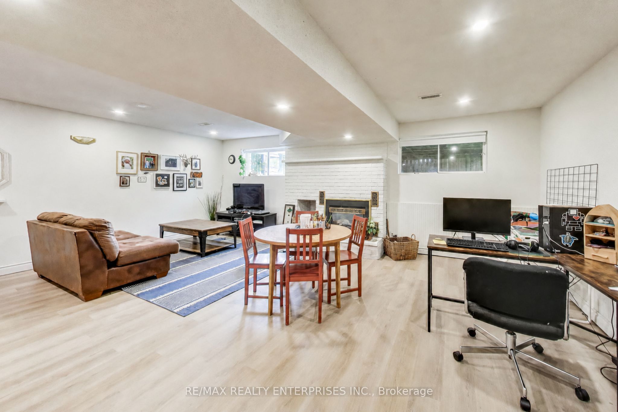 35 Shirlea Boulevard Property Photo 21