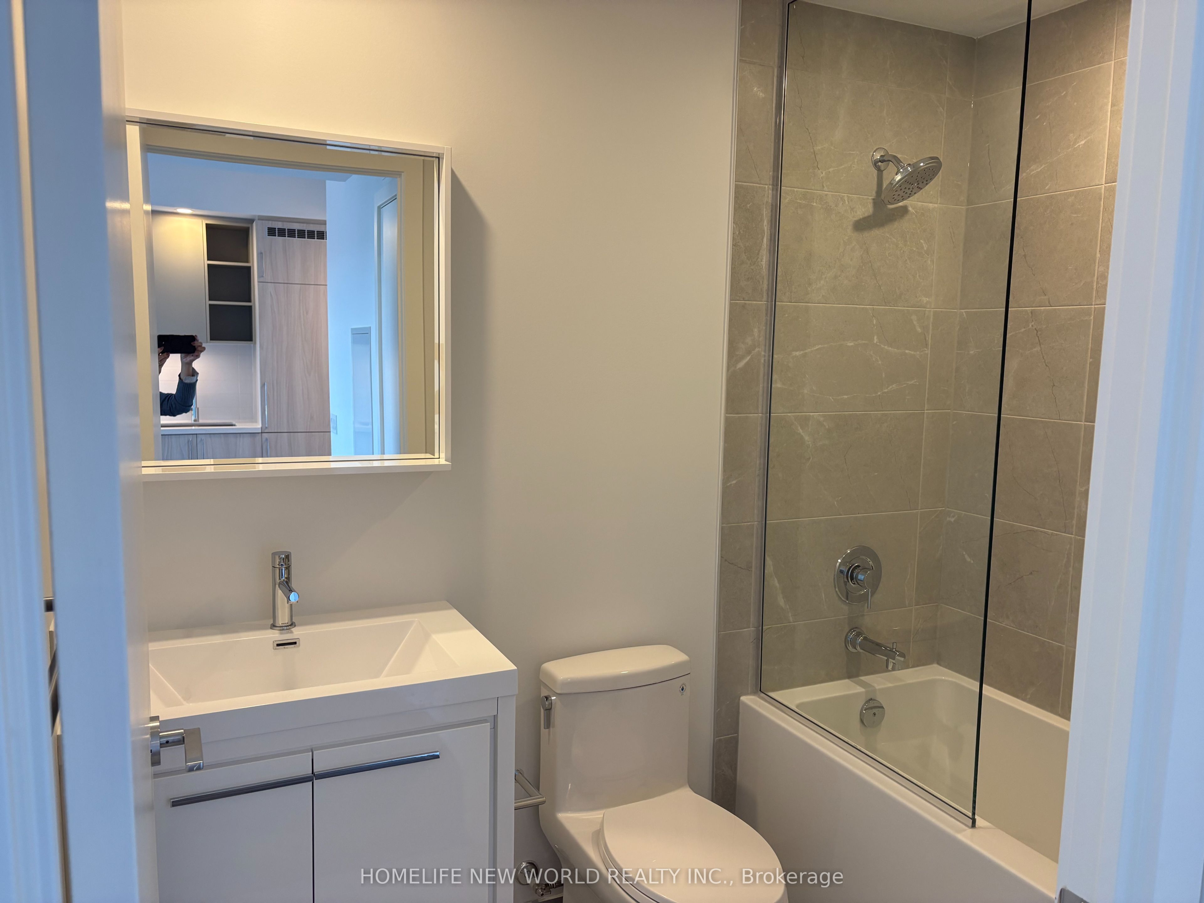 5 Meadowdale Road 1806 Property Photo 18