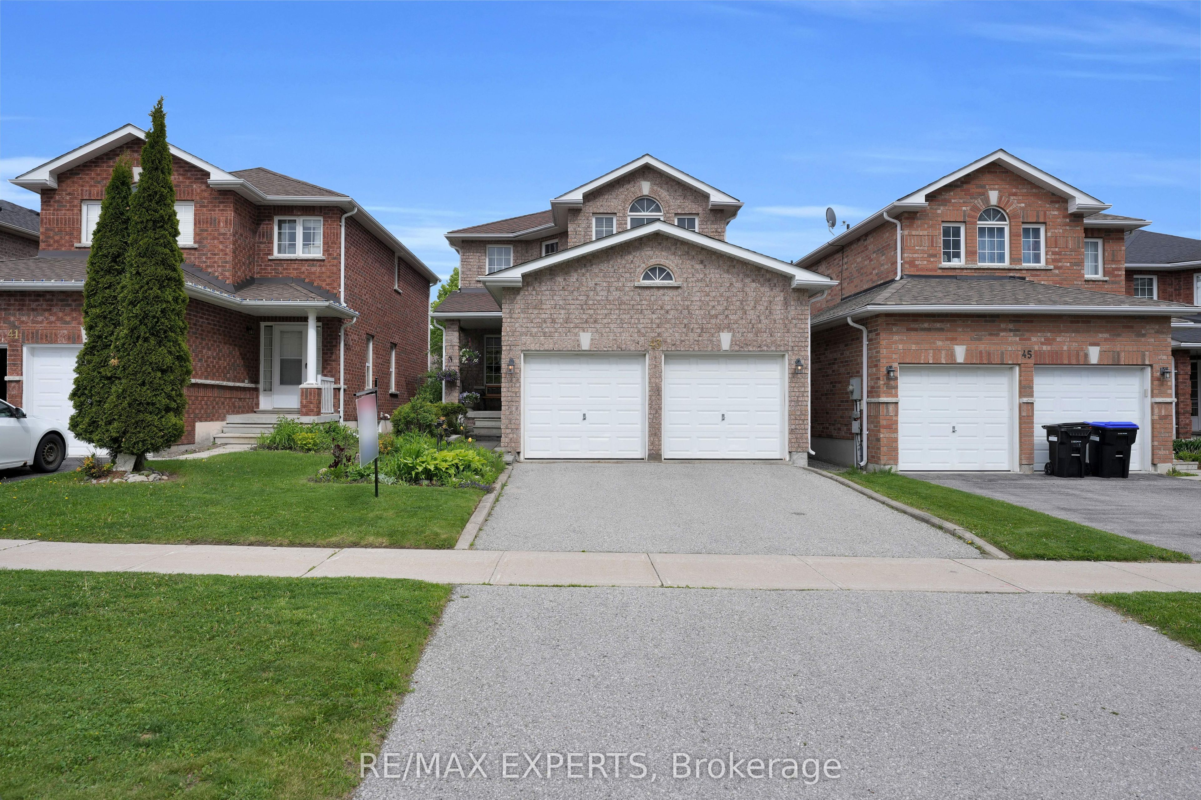 43 Buchanan Drive Property Photo 2